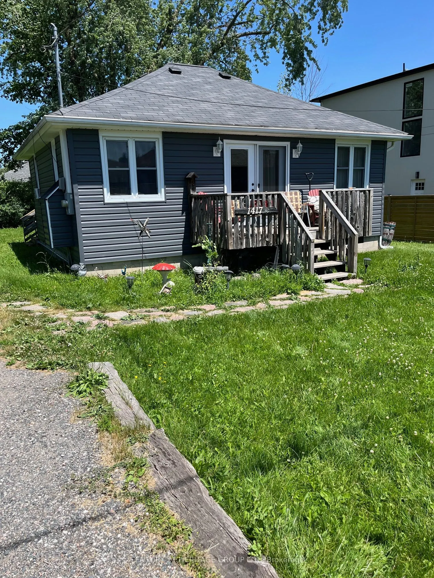 1417 Maple Way