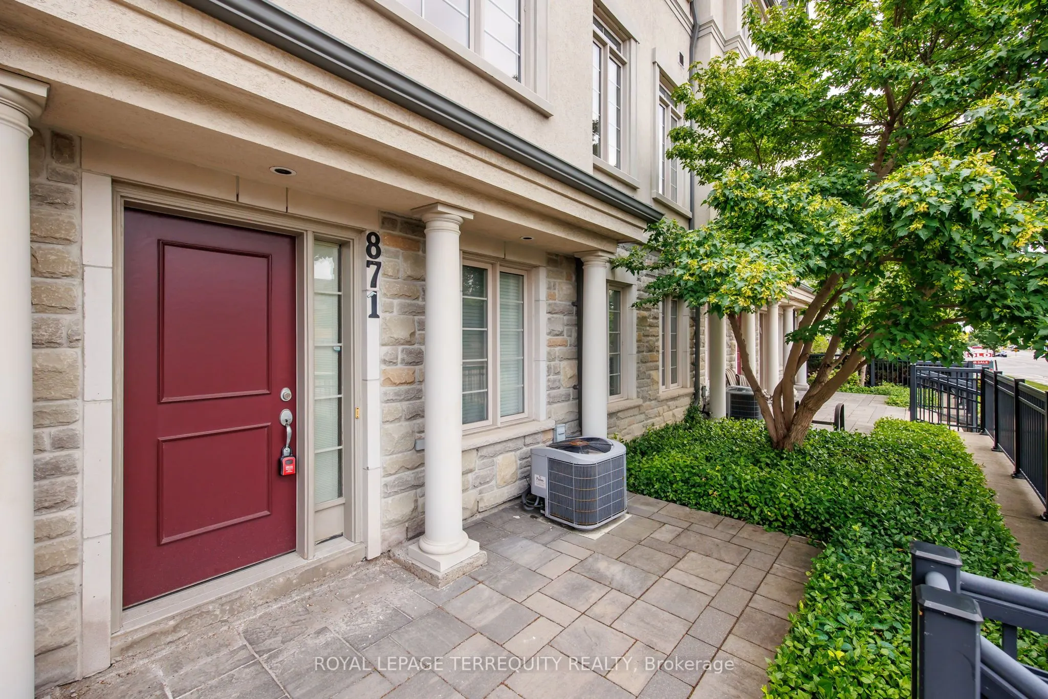 871 New Westminster Drive, #25