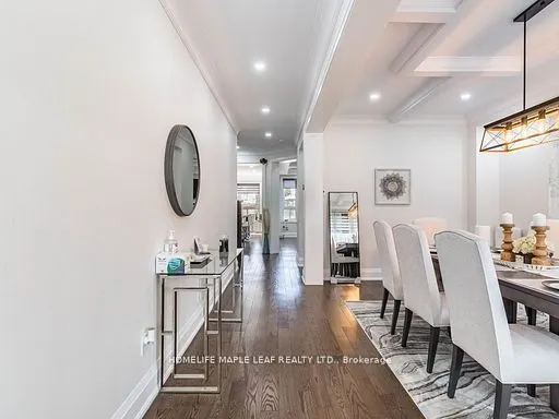 47 HAWKE Crescent