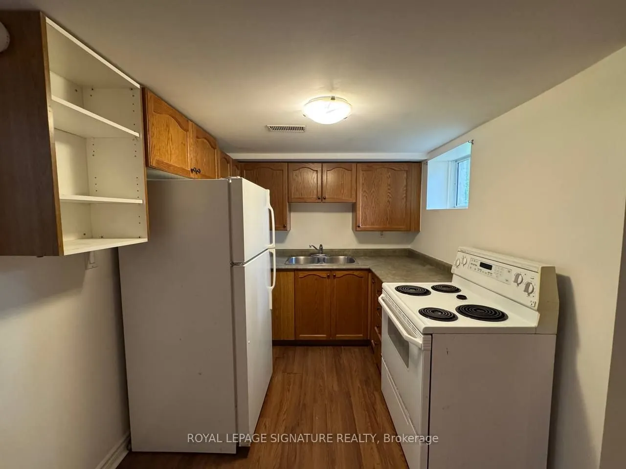 281 The Queensway Drive S