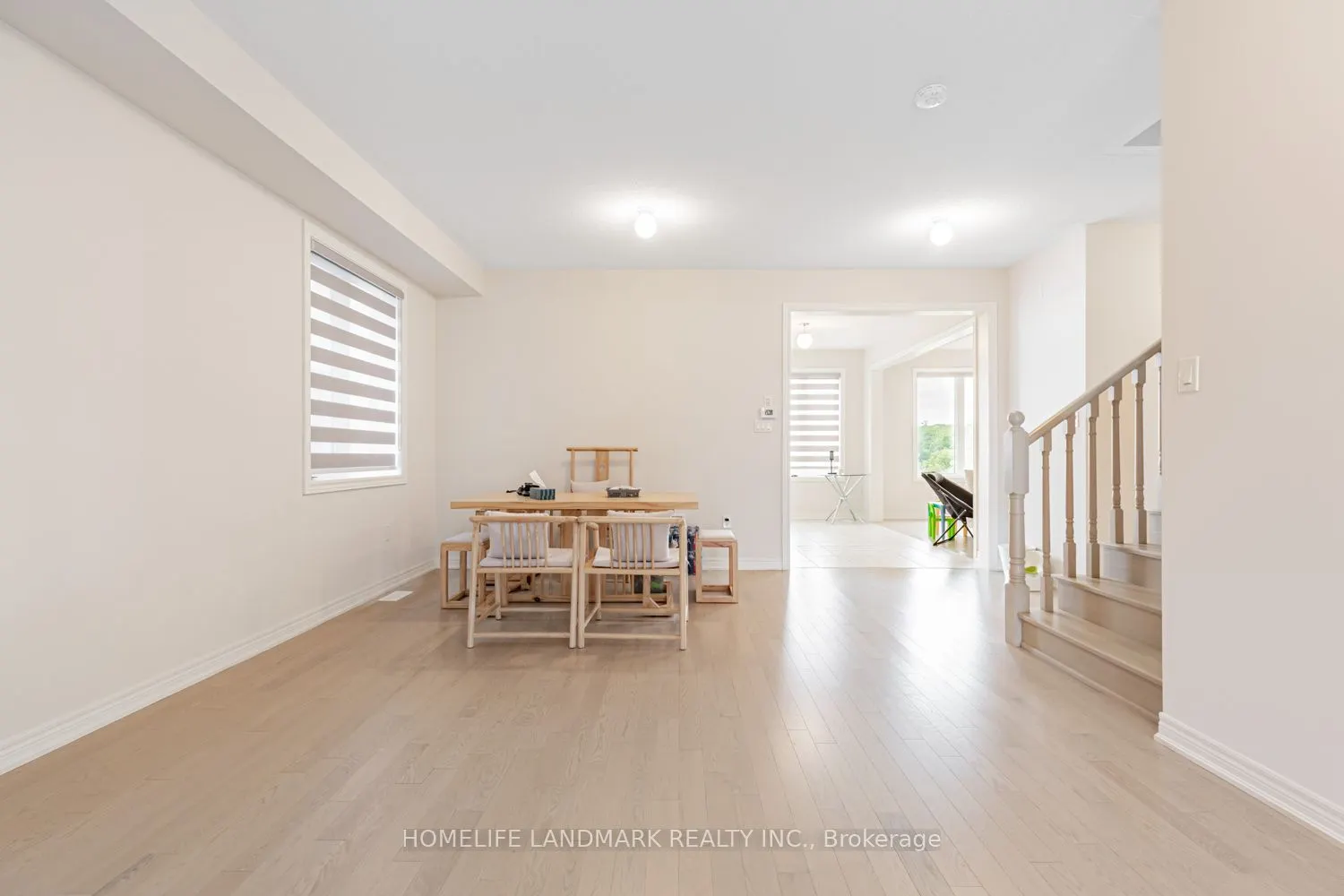228 Boundary Boulevard, #Upper