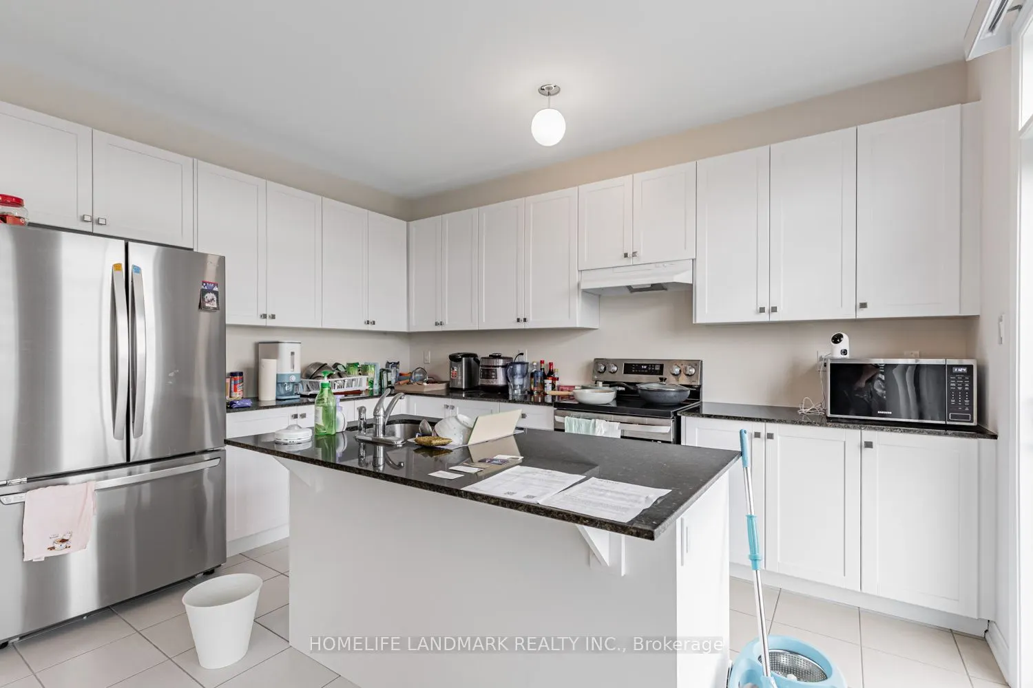 228 Boundary Boulevard, #Upper