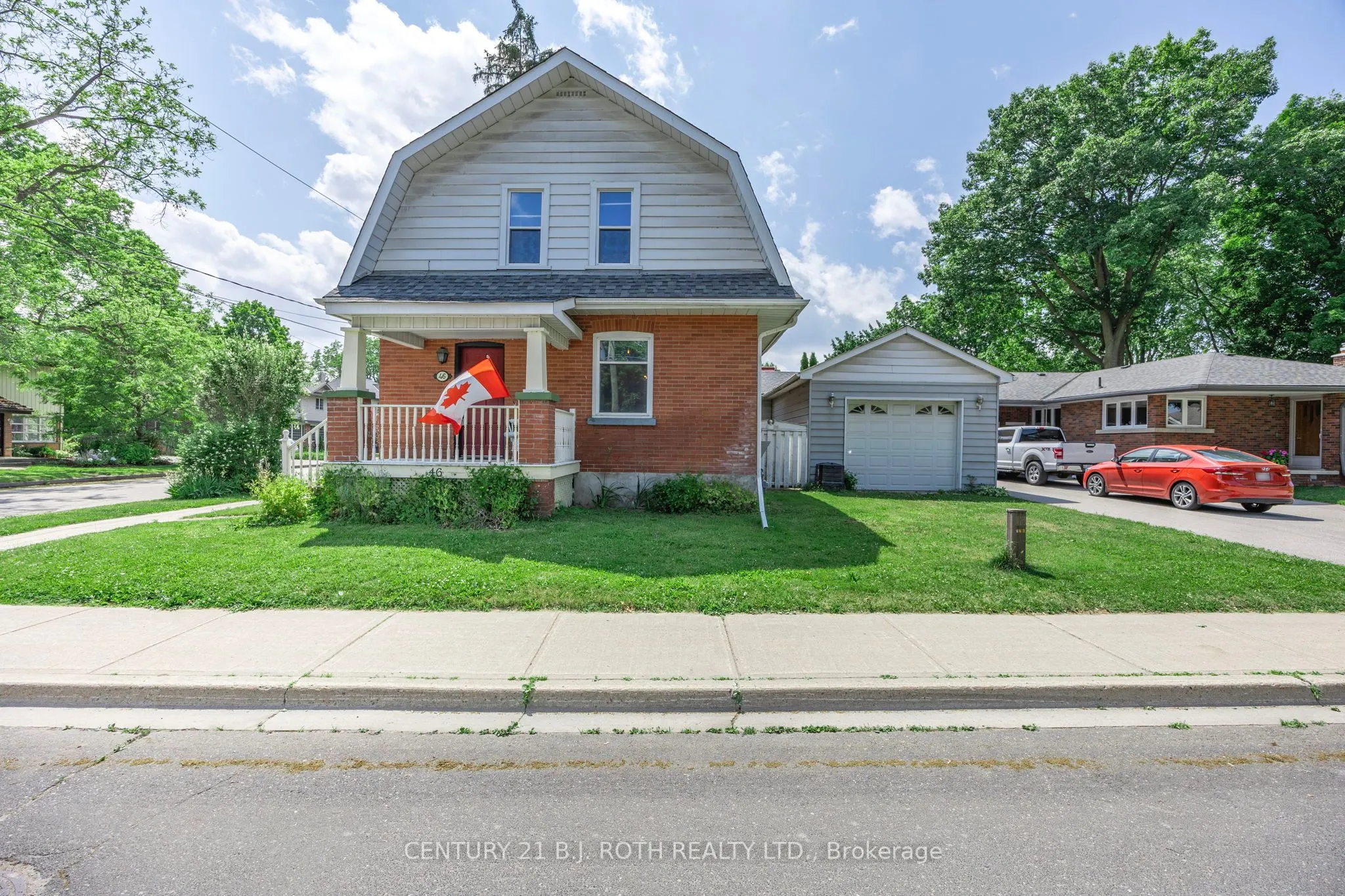46 Church Street S