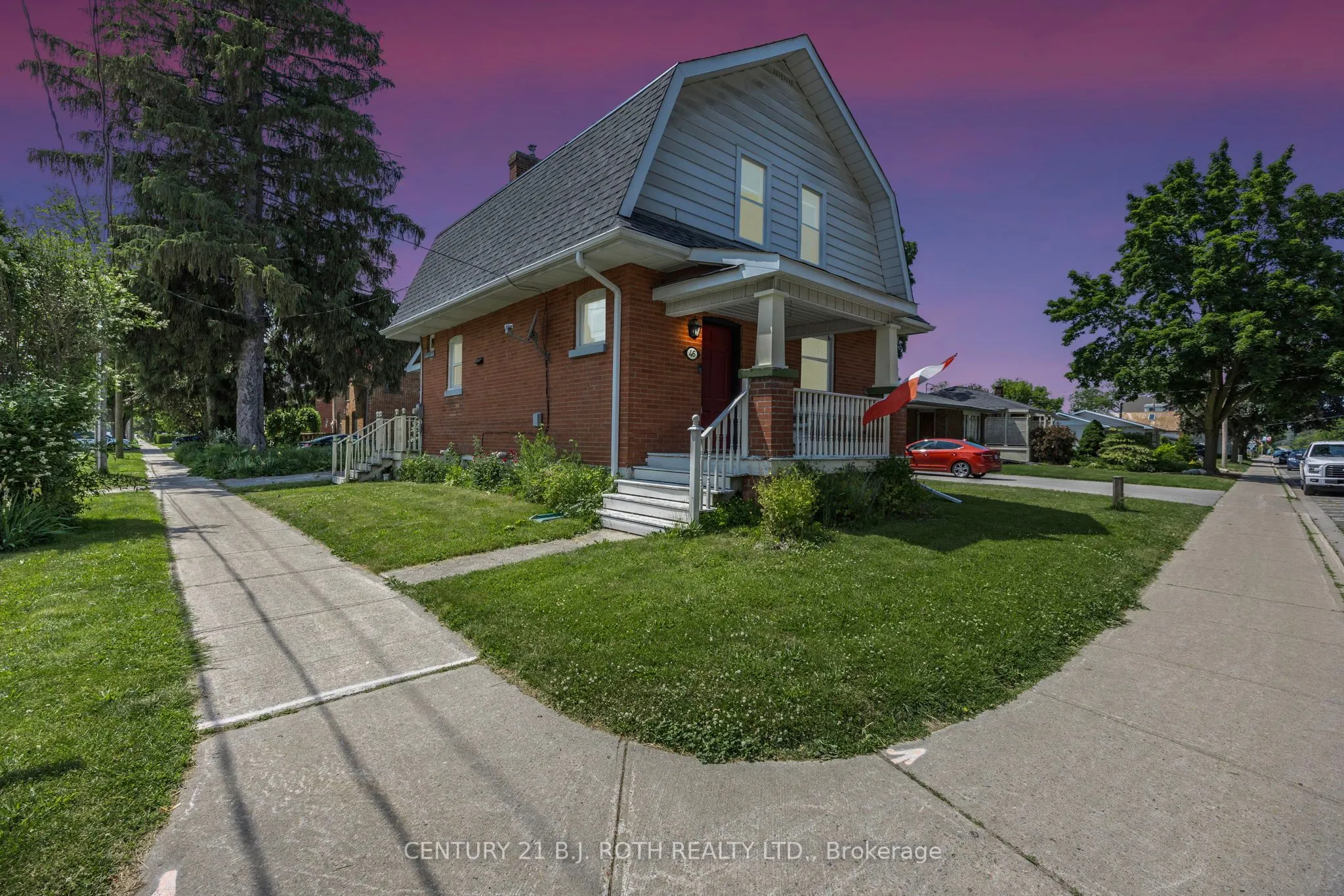 46 Church Street S
