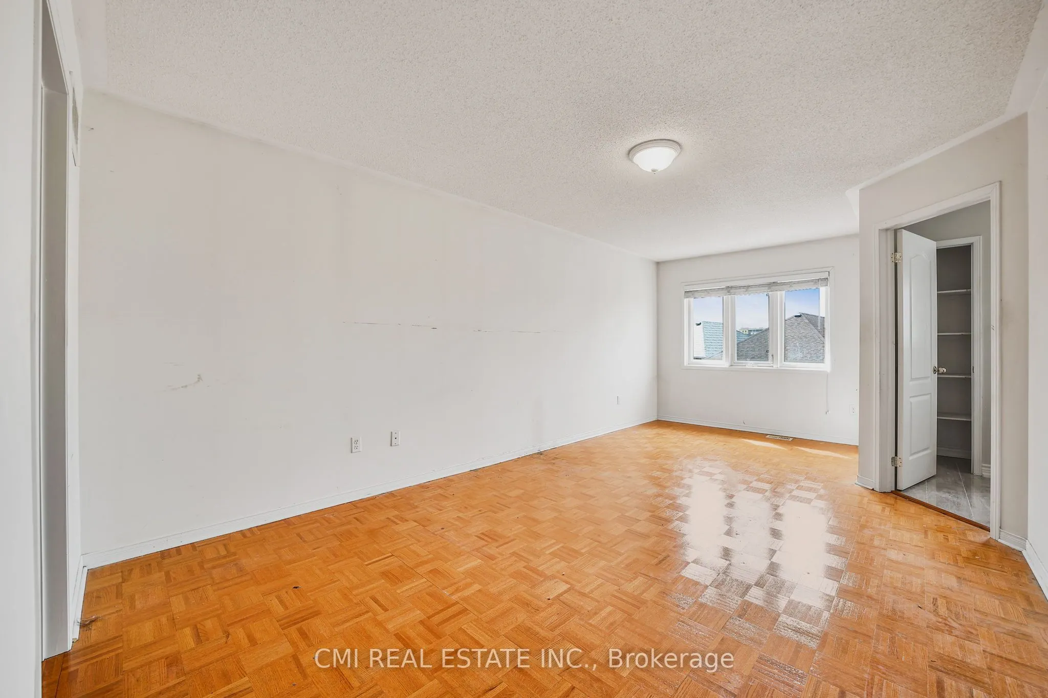 107 Venice Gate Drive