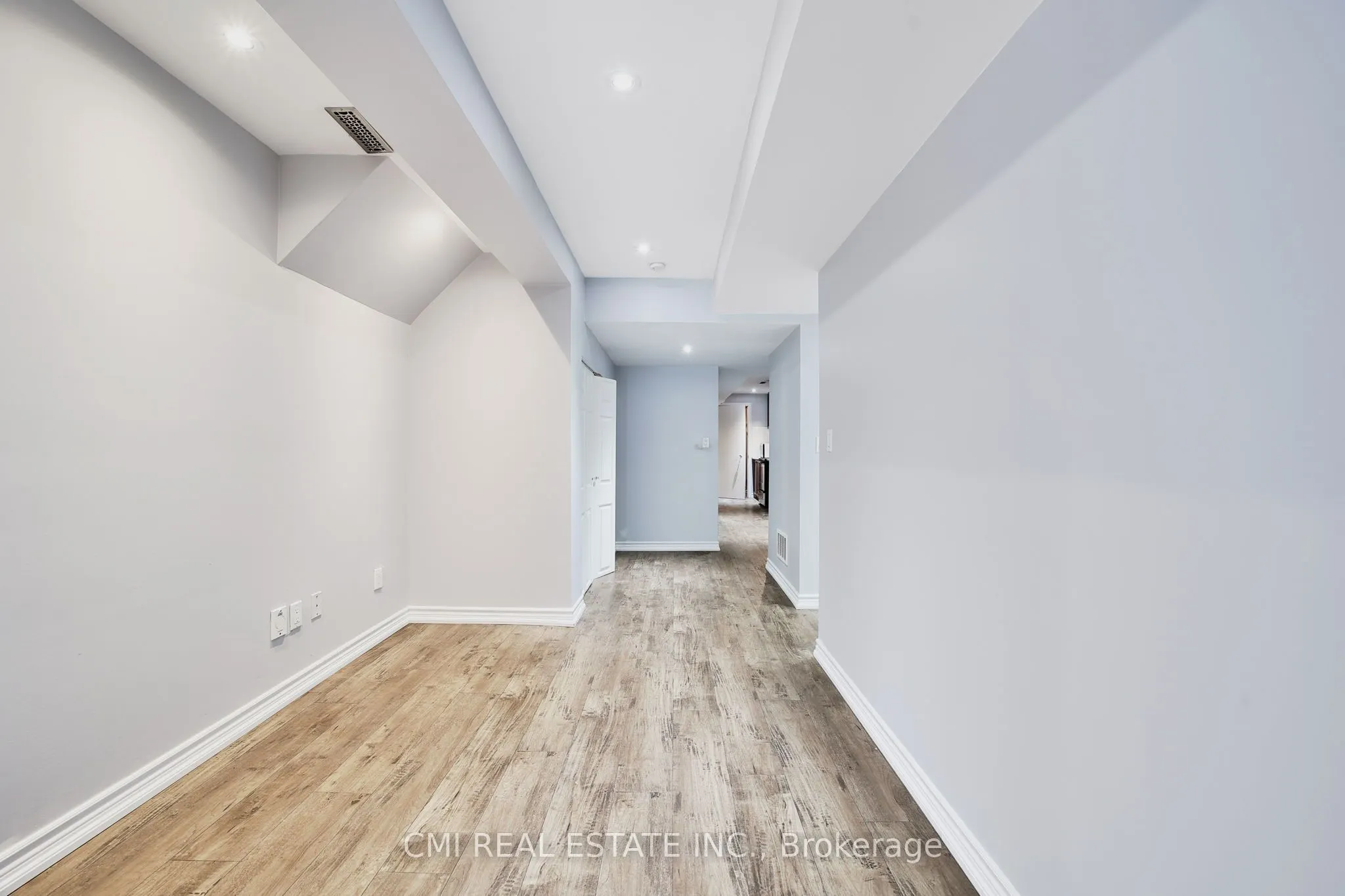 107 Venice Gate Drive