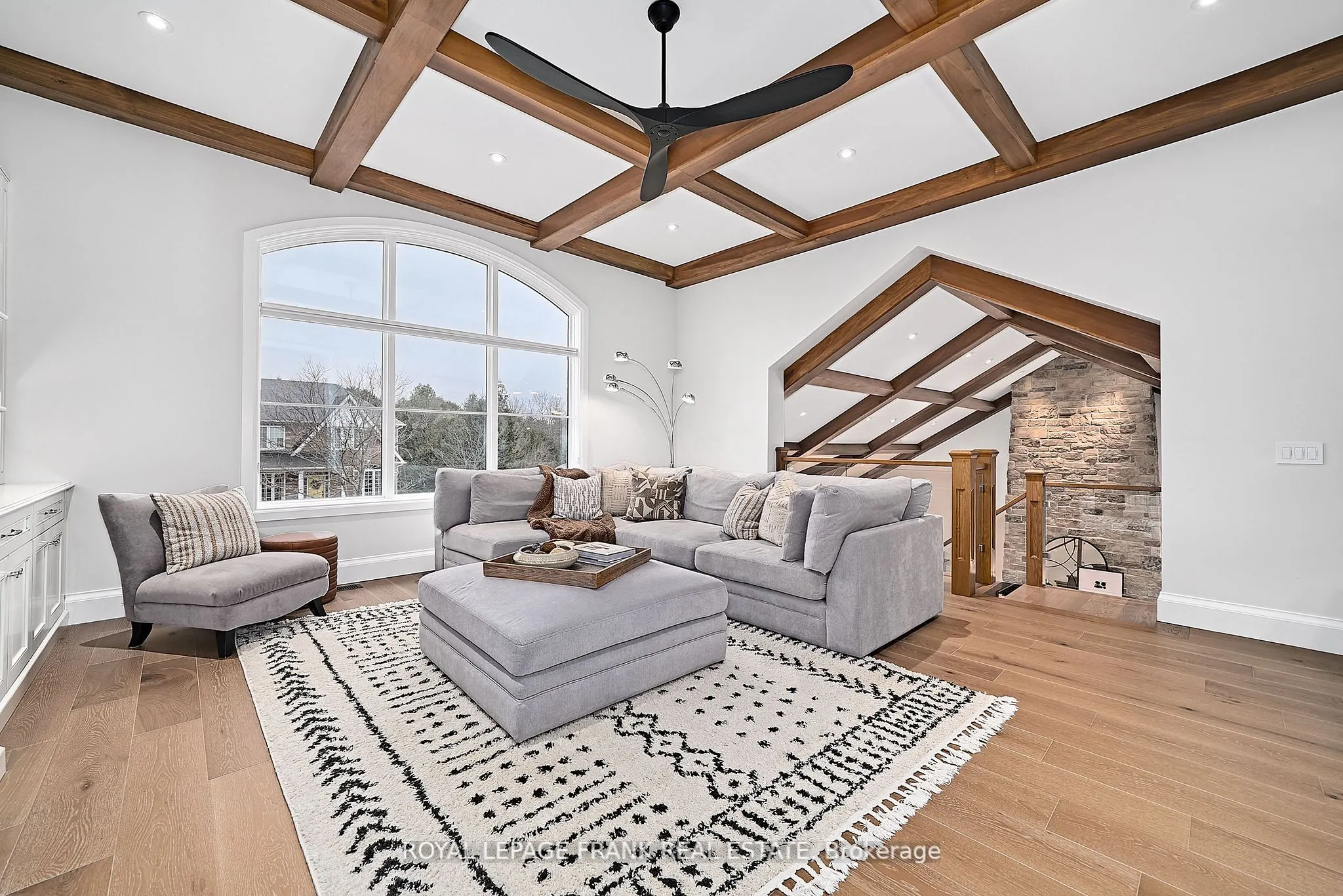 108 Oakside Drive