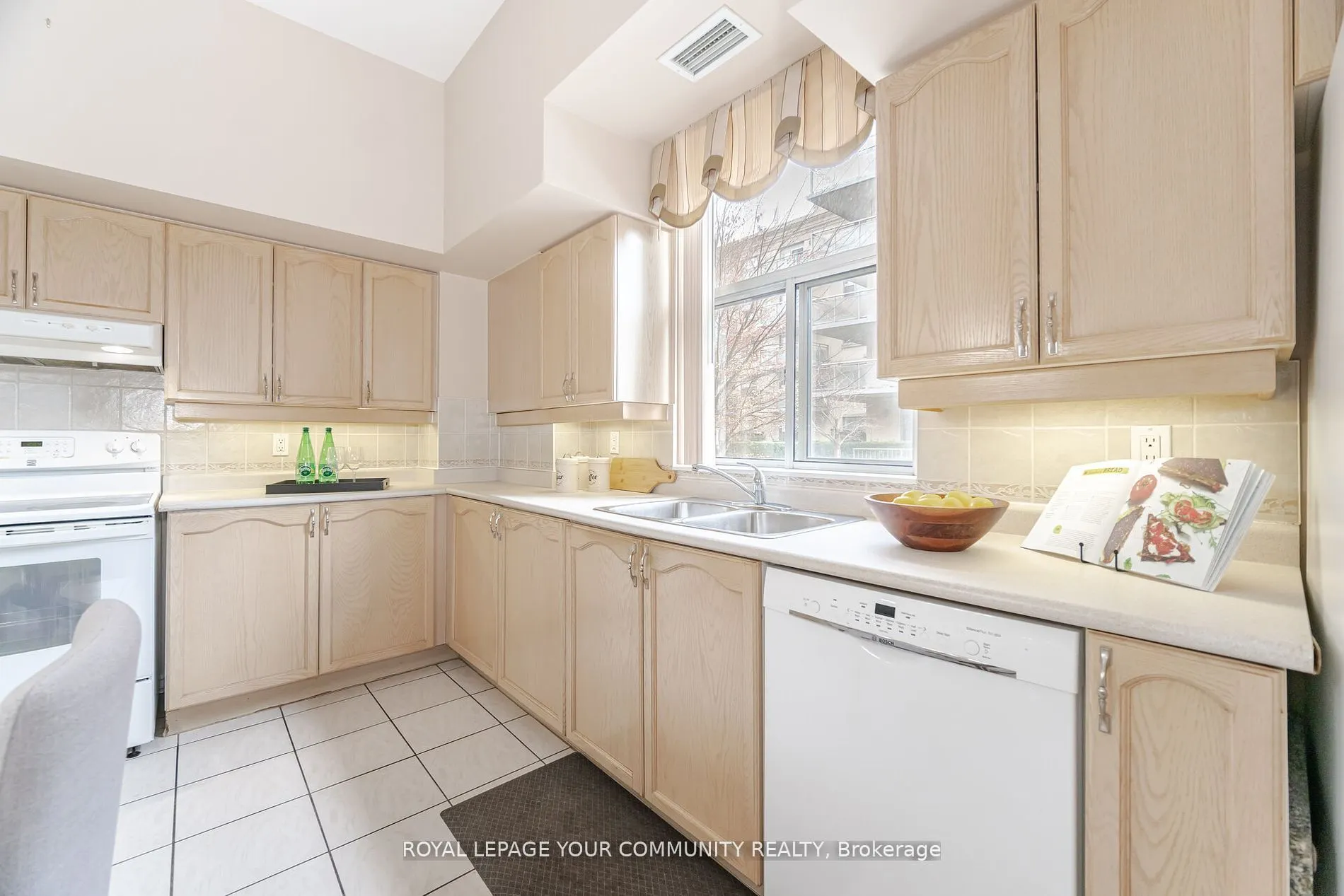 2502 Rutherford Road, #112