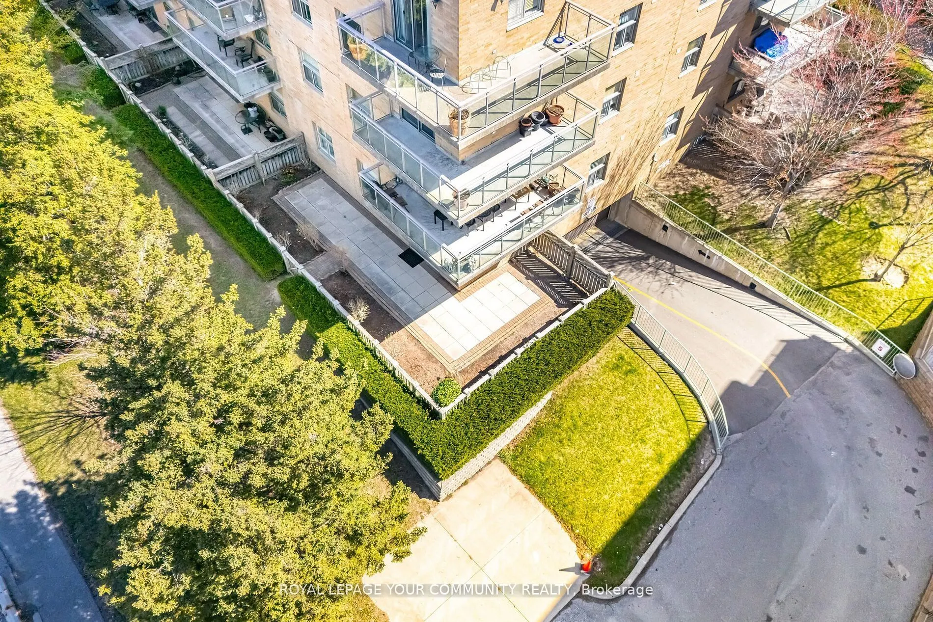 2502 Rutherford Road, #112