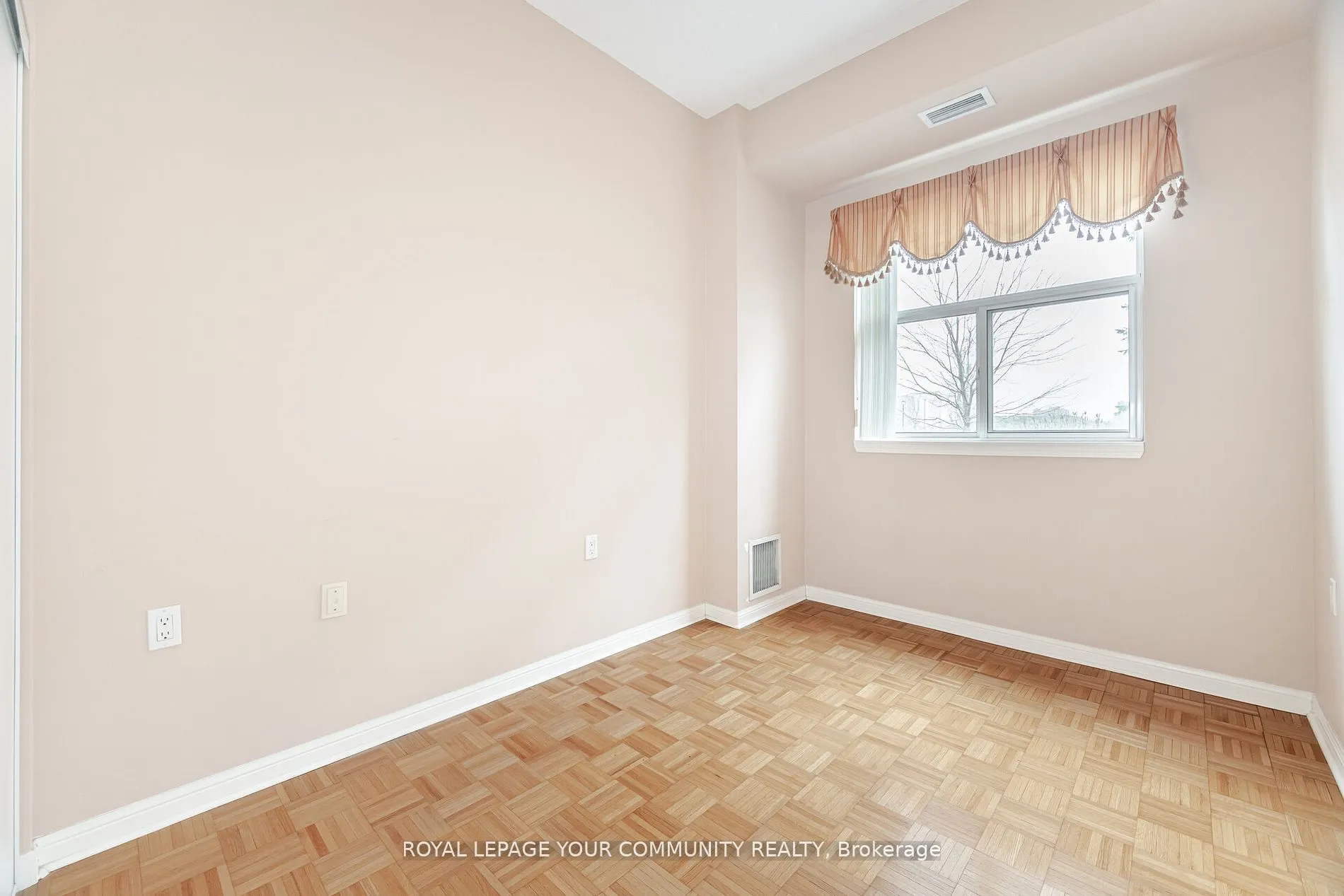 2502 Rutherford Road, #112