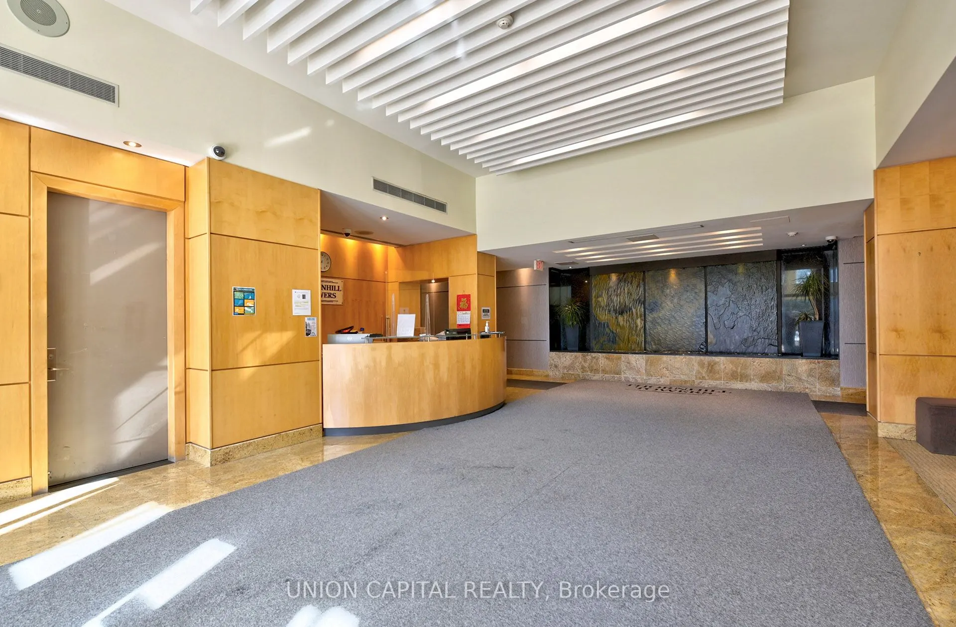 62 Suncrest Boulevard, #717
