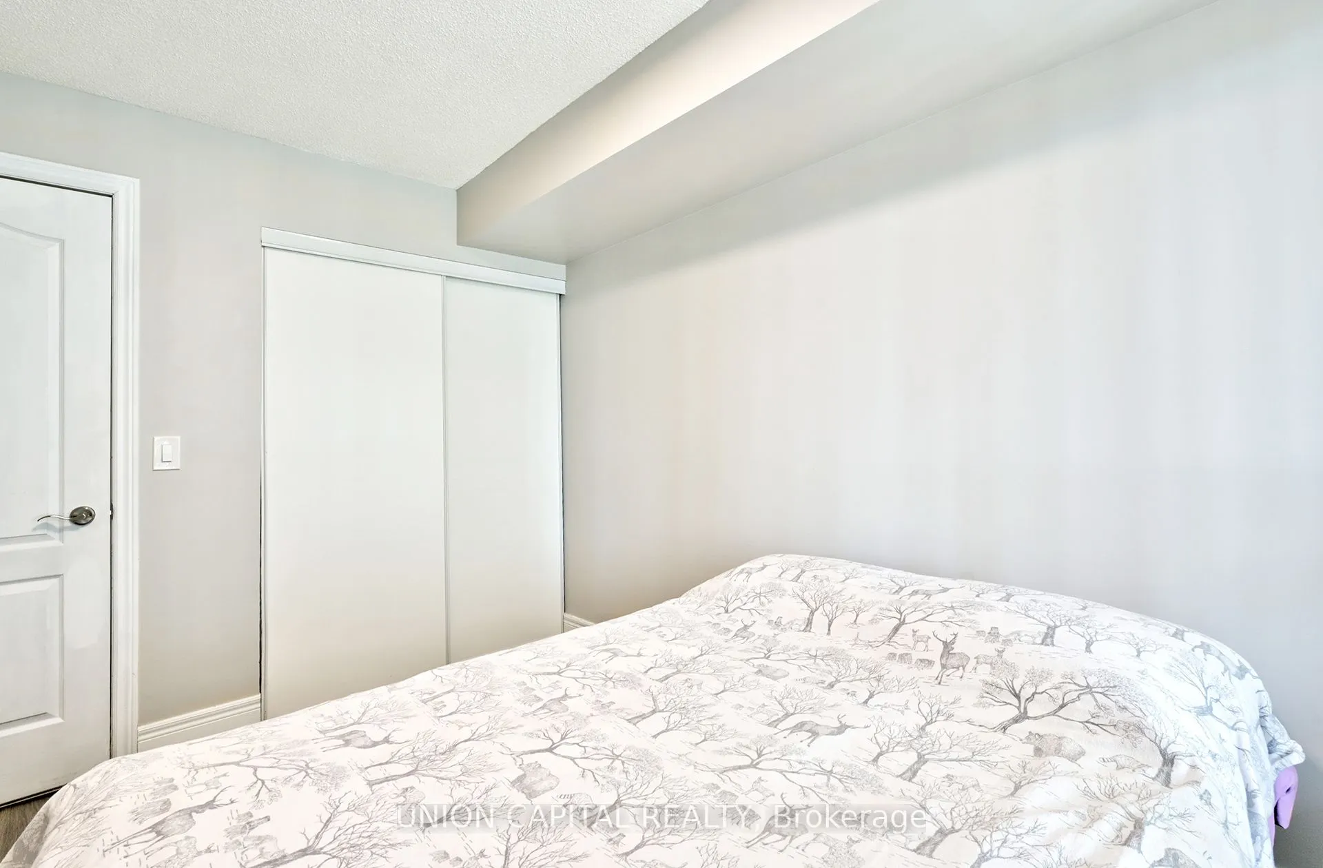 62 Suncrest Boulevard, #717