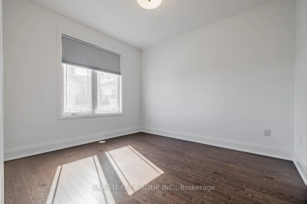 386 Highway 7 E, #TH 8