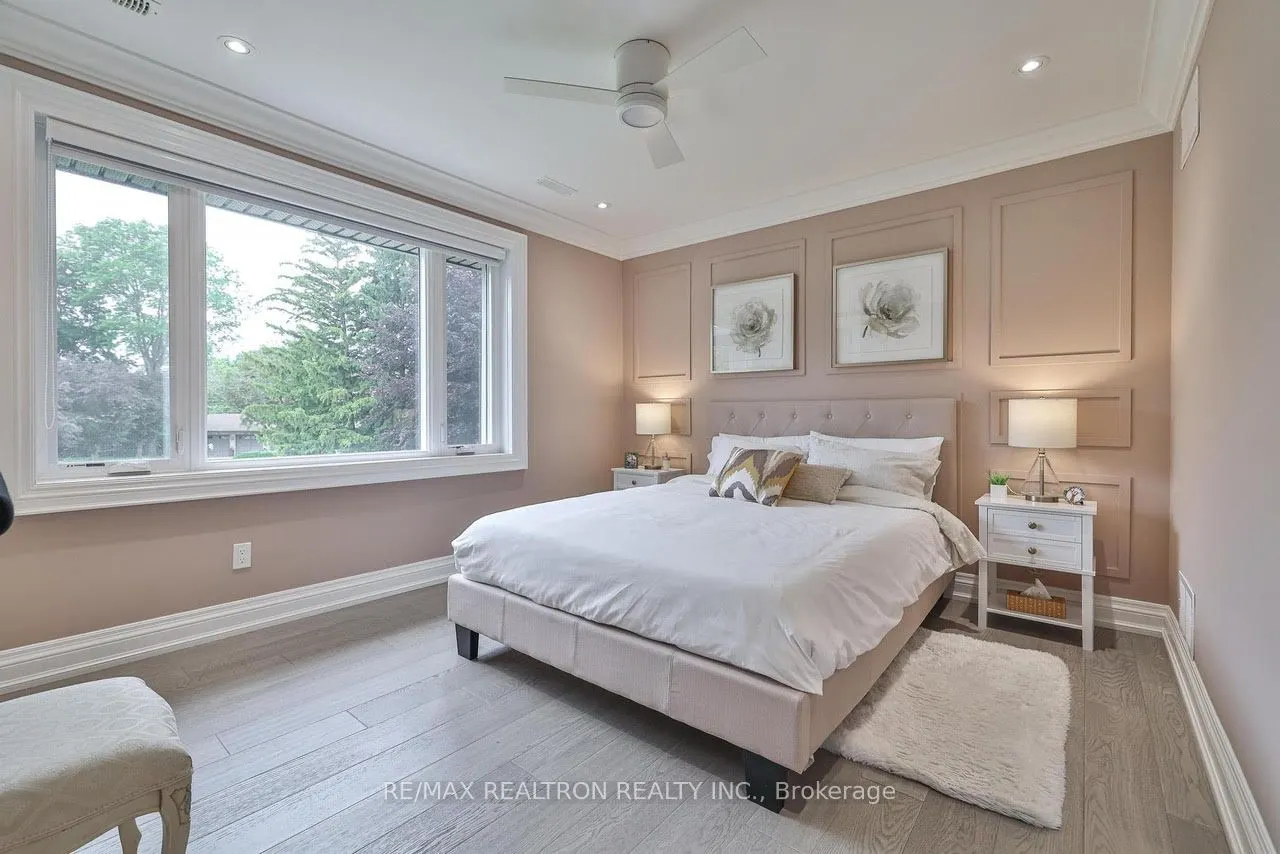 3 Rosea Court