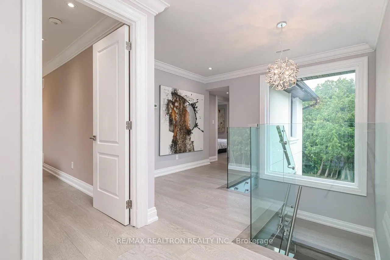 3 Rosea Court