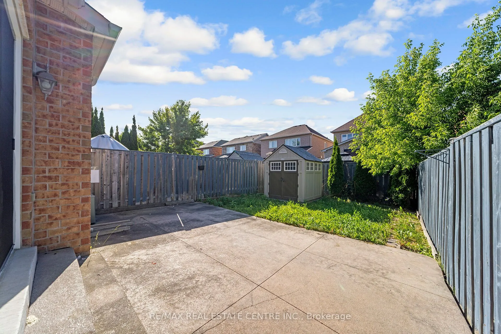 28 Acorn Lane