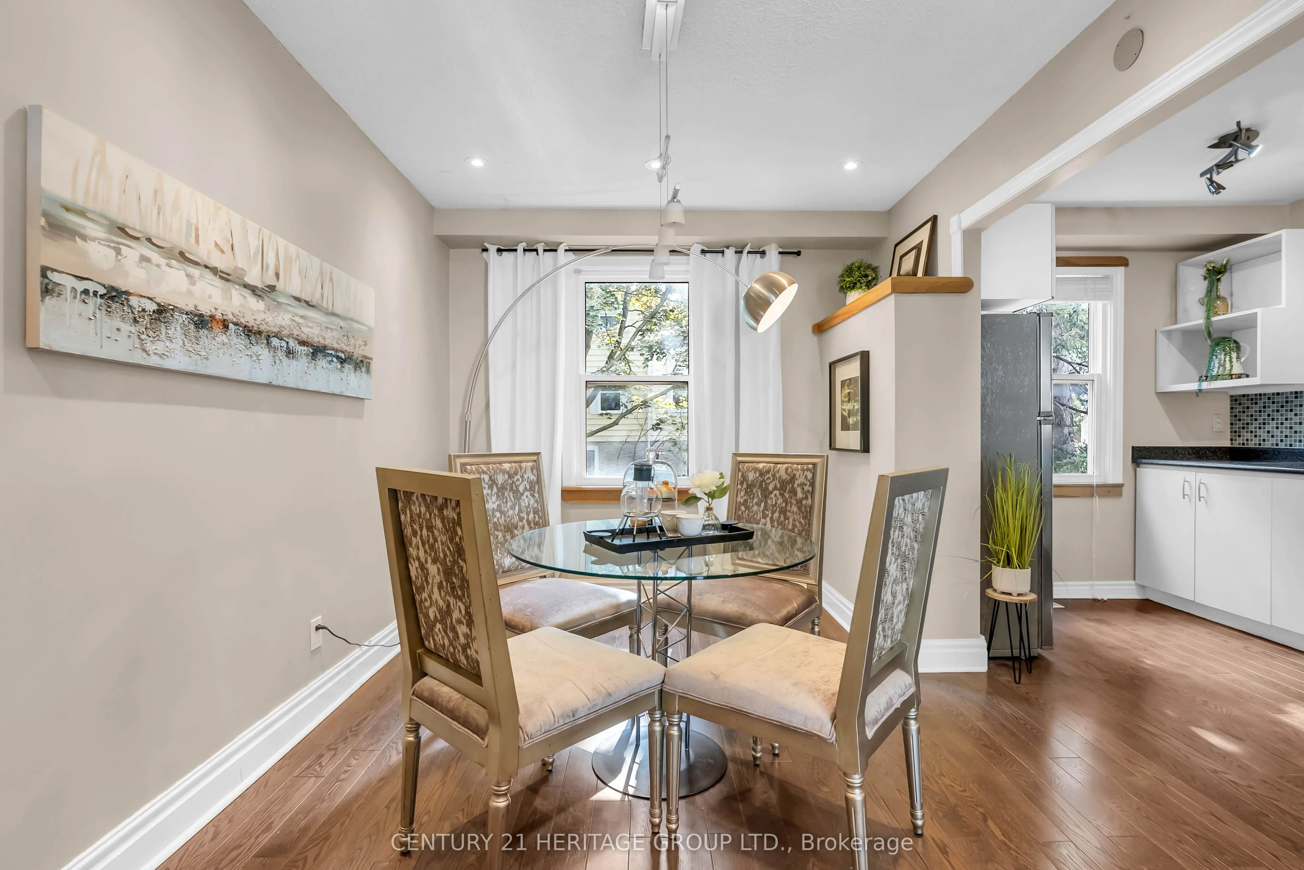 1944 John Street, #135
