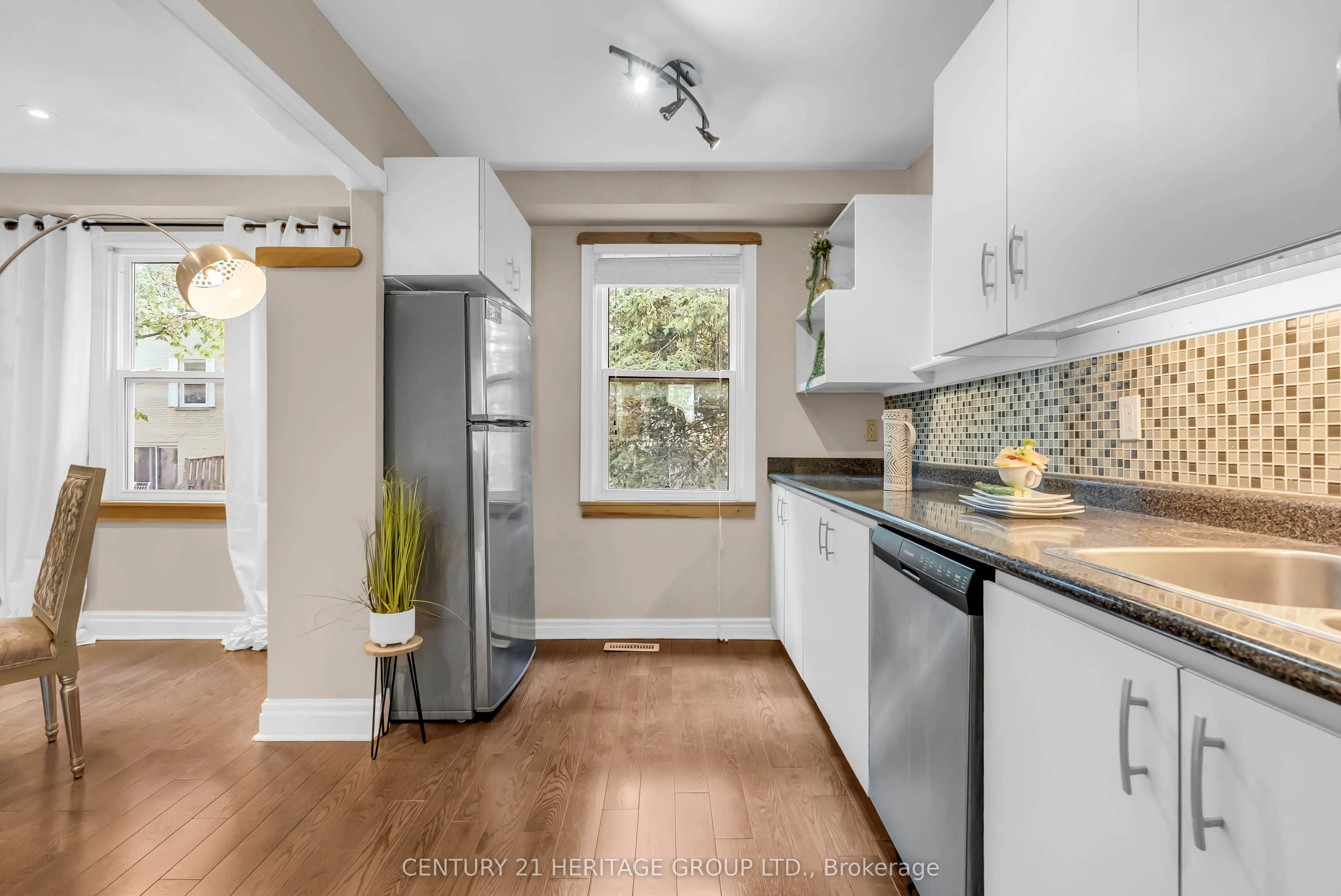 1944 John Street, #135