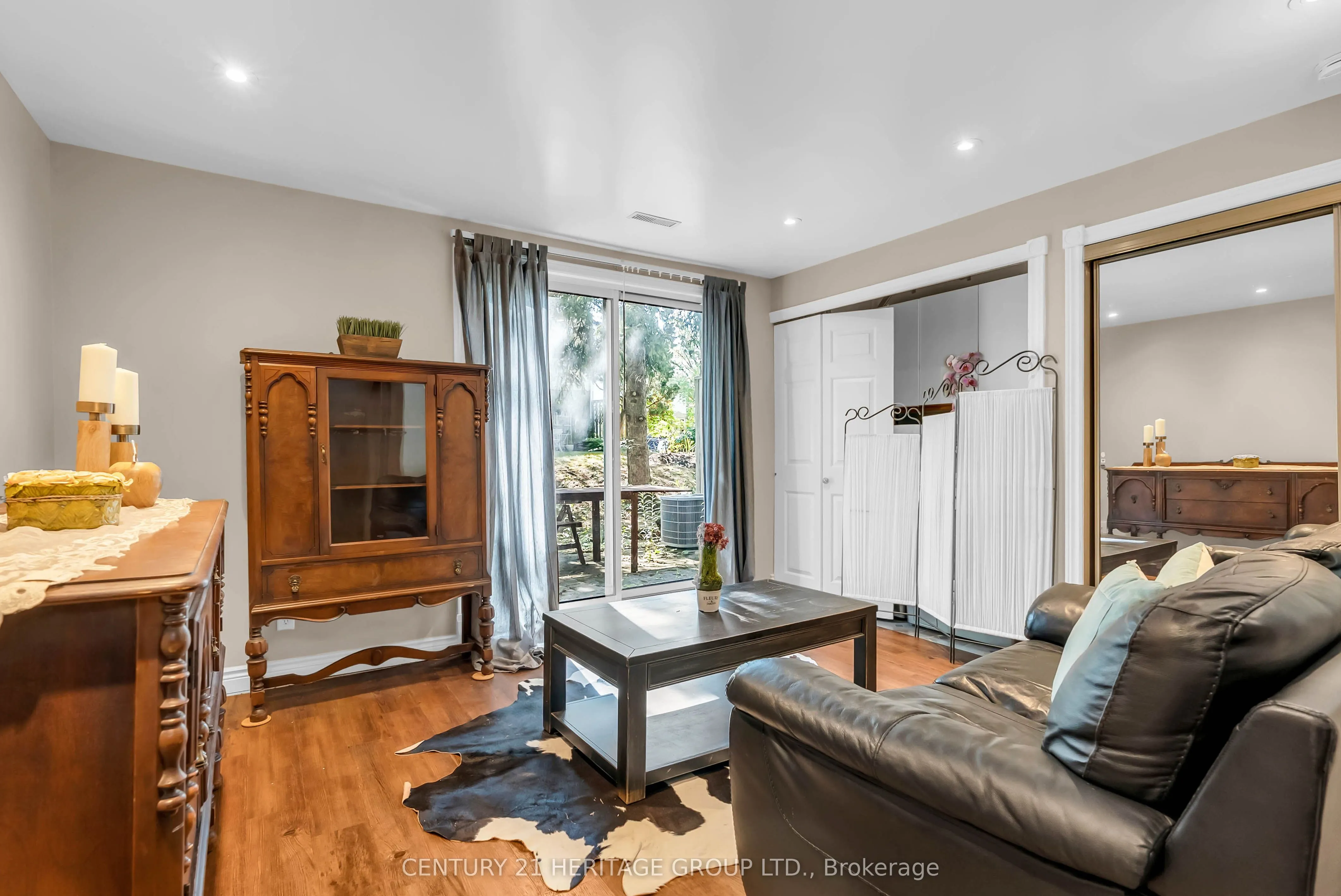 1944 John Street, #135