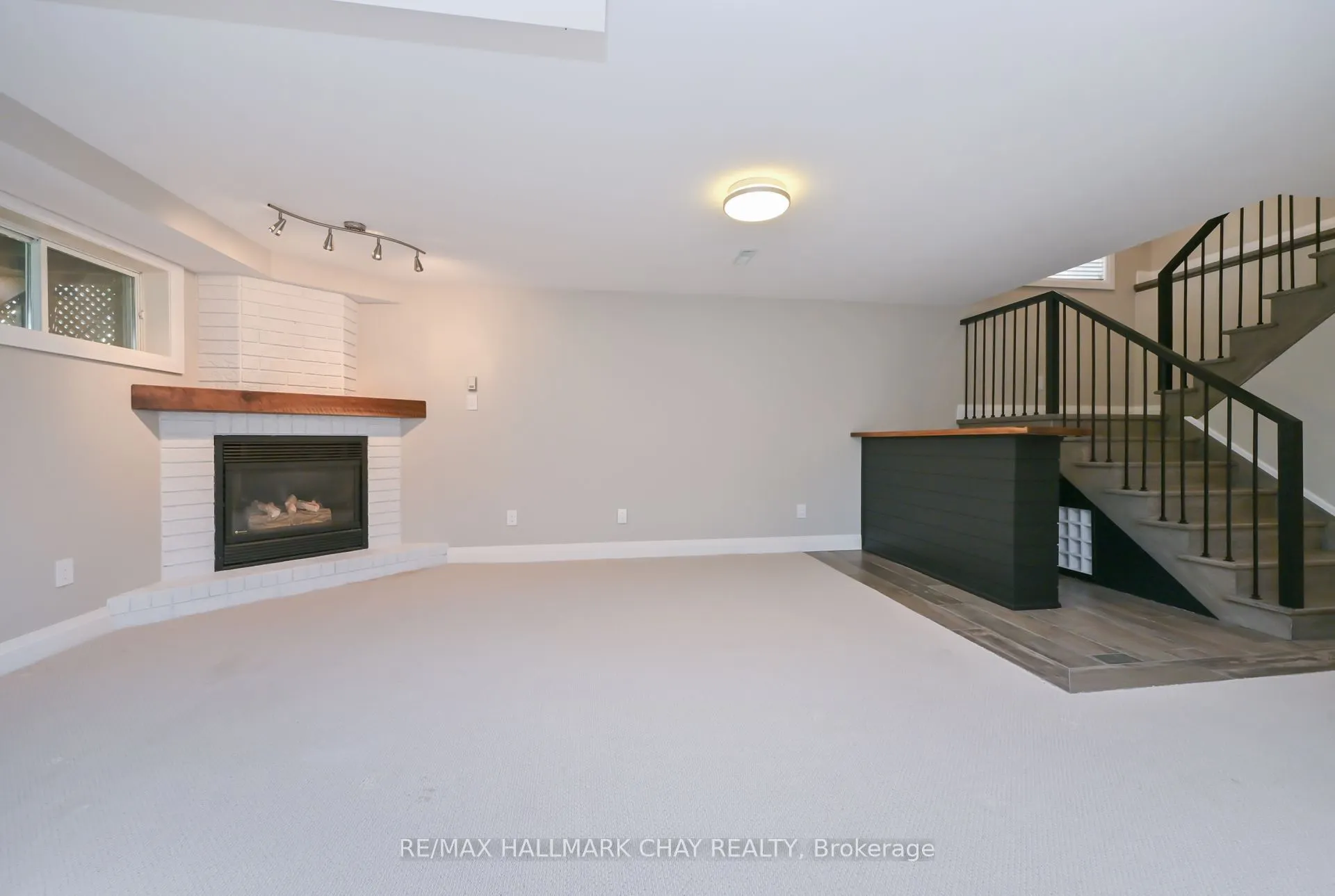 176 Green Briar Road, #2