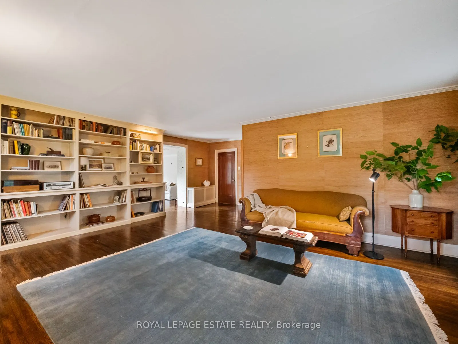 89 Main Street S