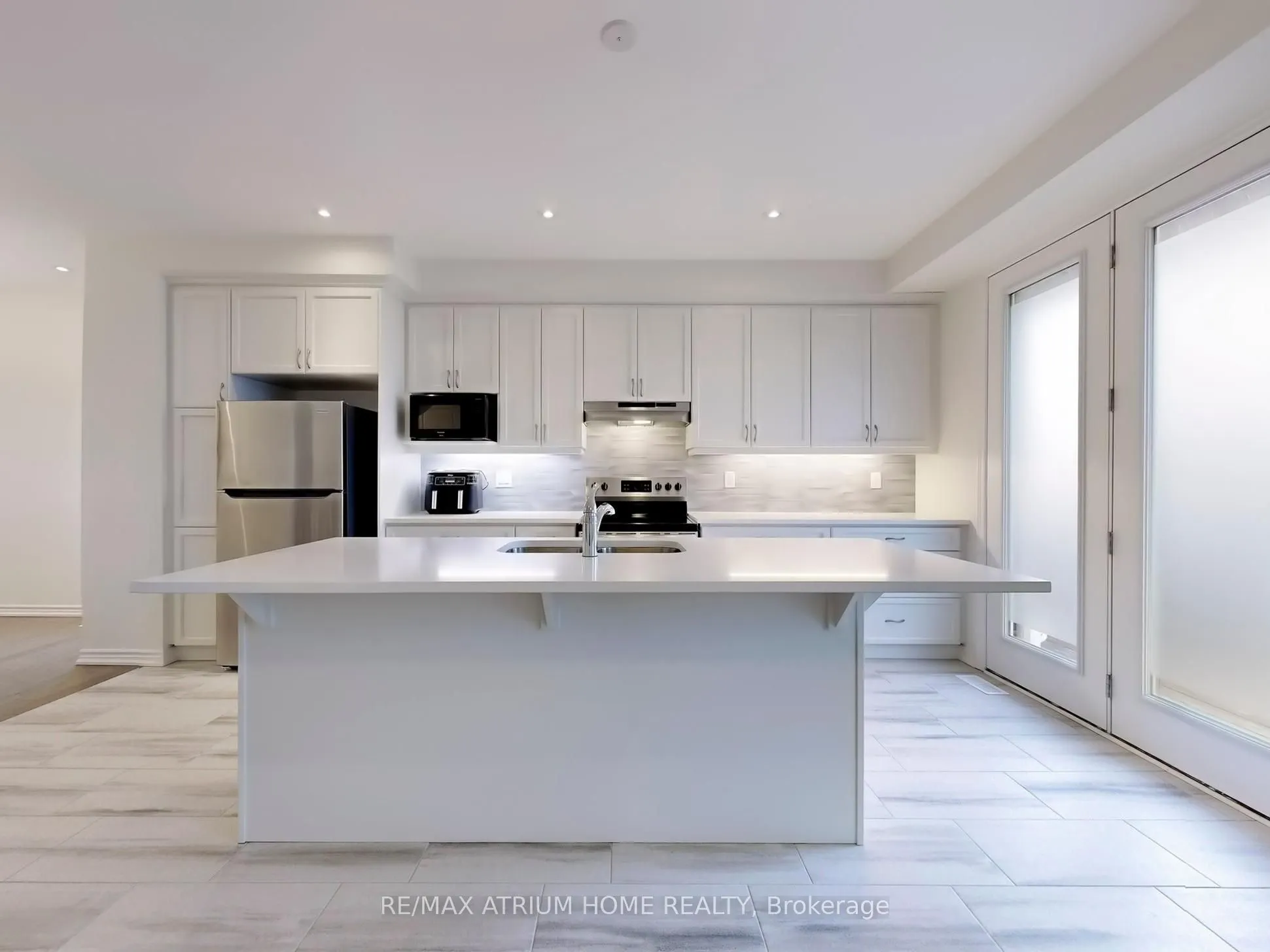 79 Therma Crescent