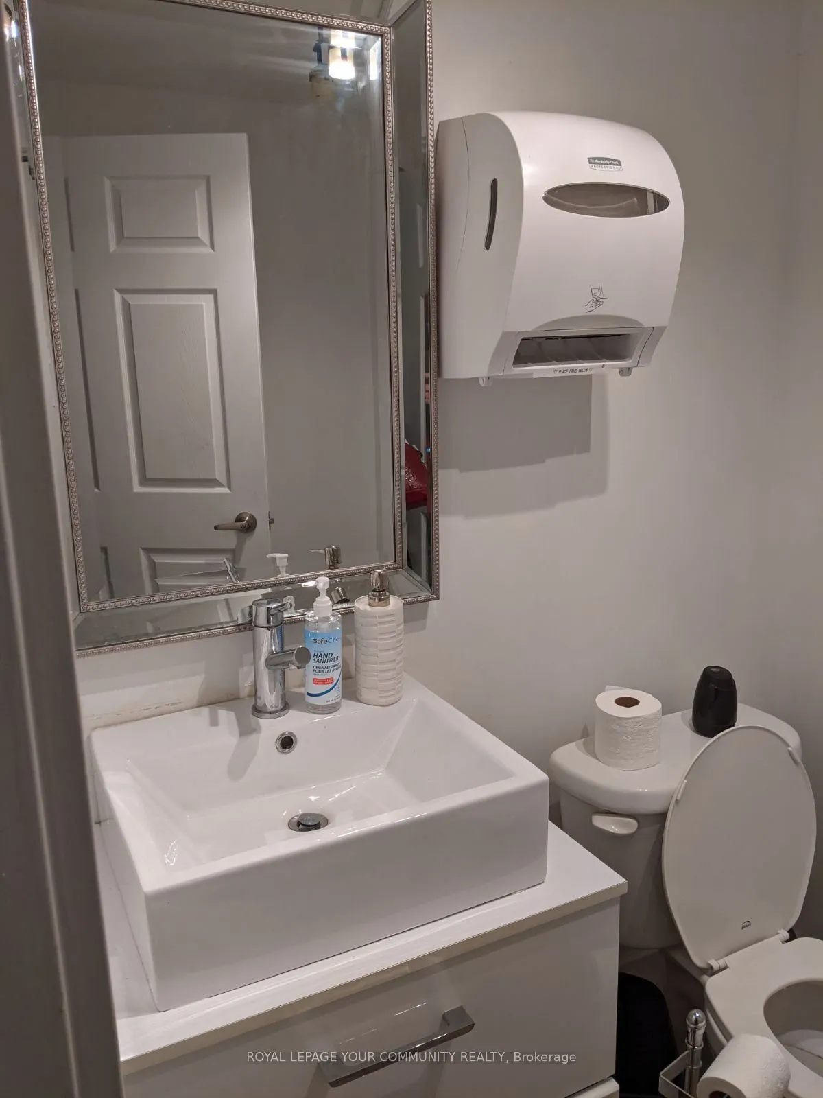 100 Ringwood Drive, #6