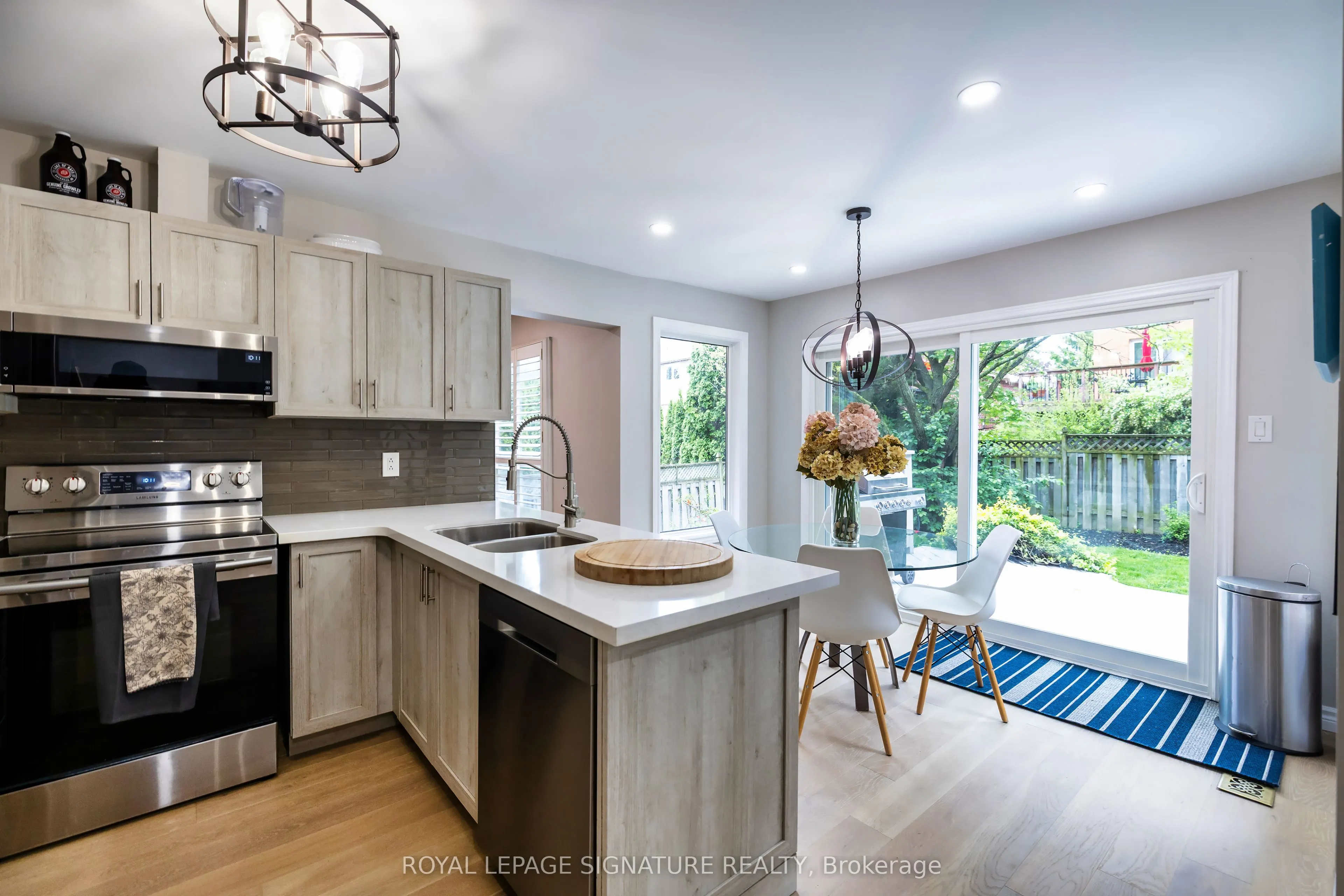 27 Twelve Oaks Drive