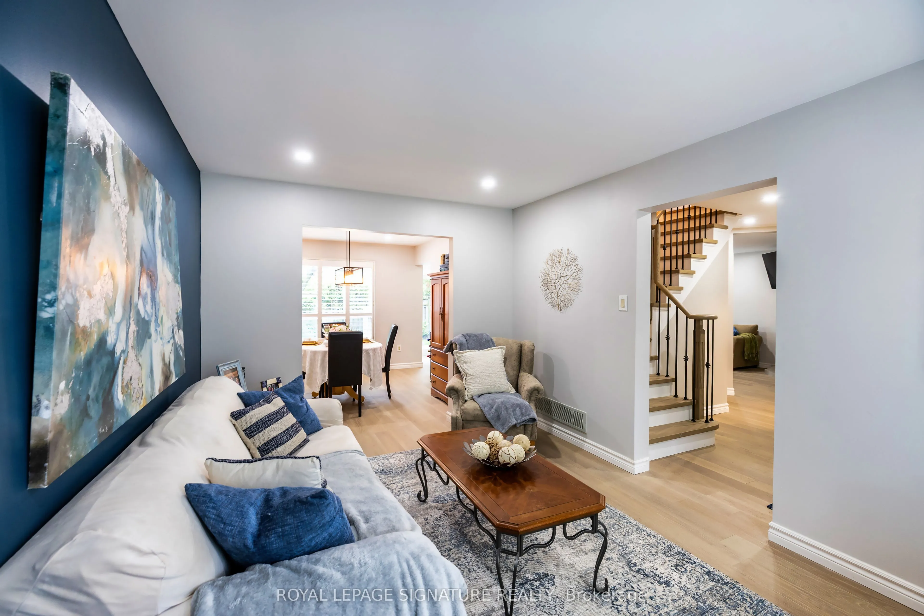 27 Twelve Oaks Drive