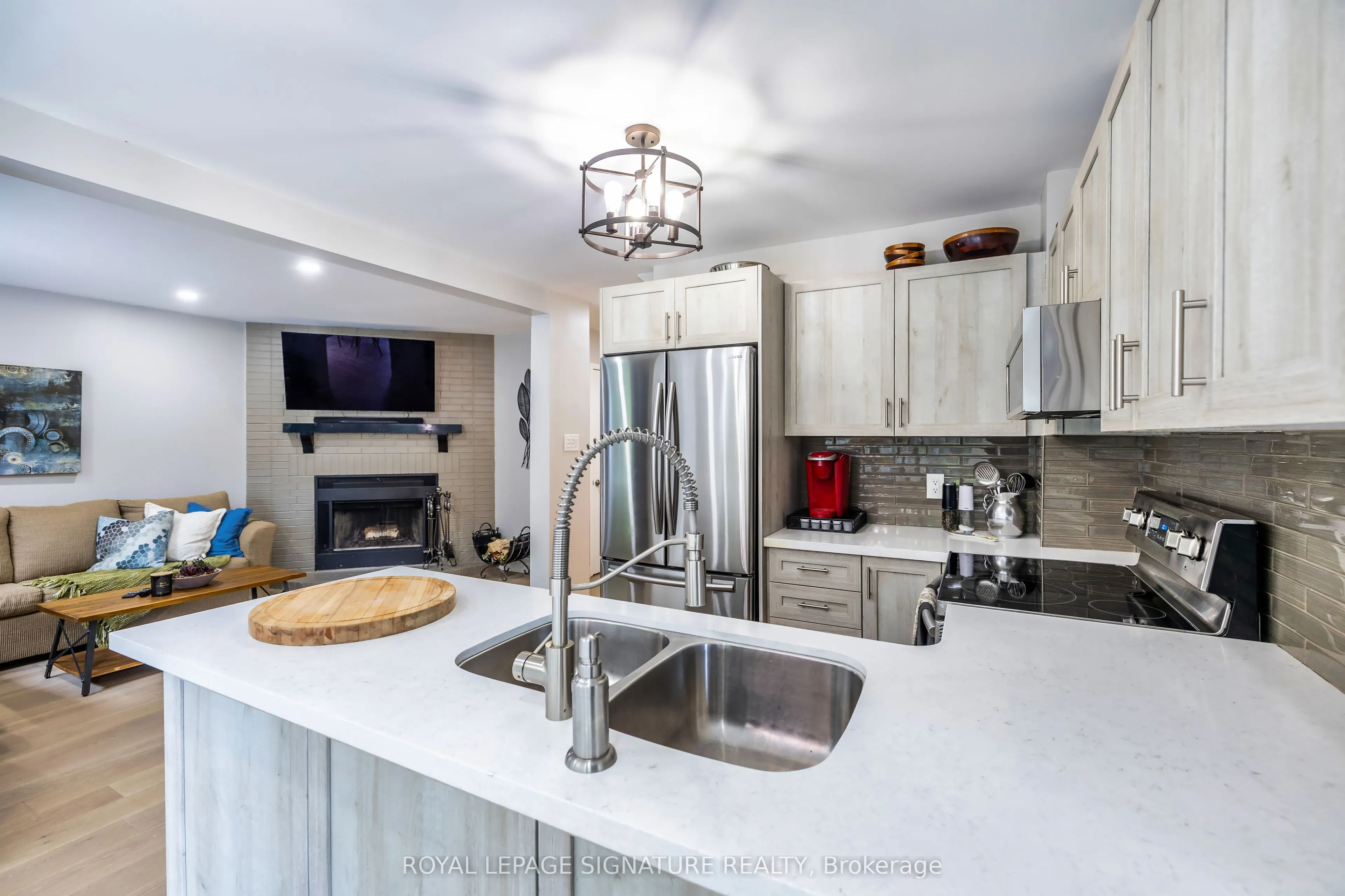 27 Twelve Oaks Drive