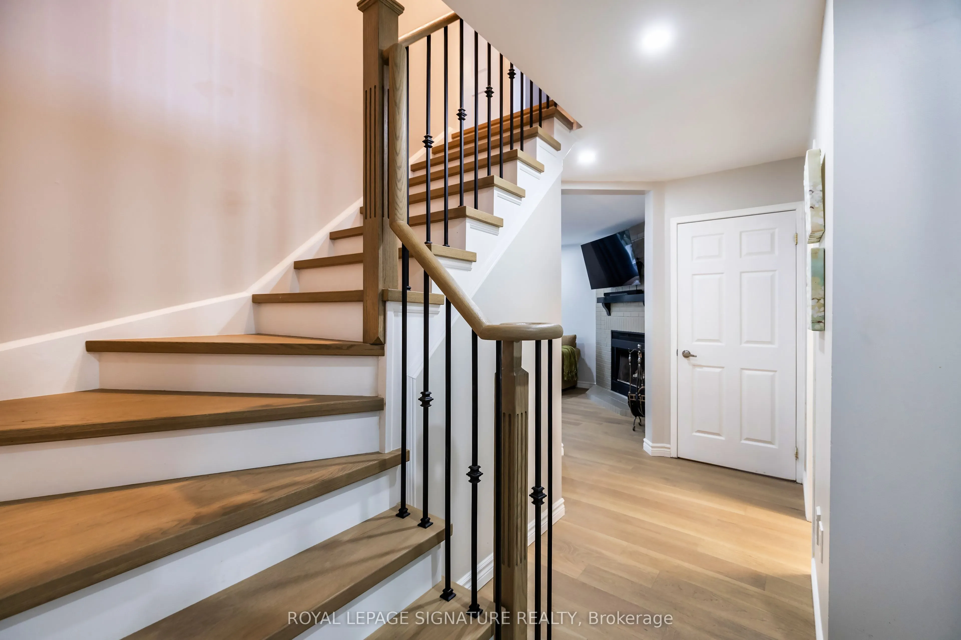 27 Twelve Oaks Drive