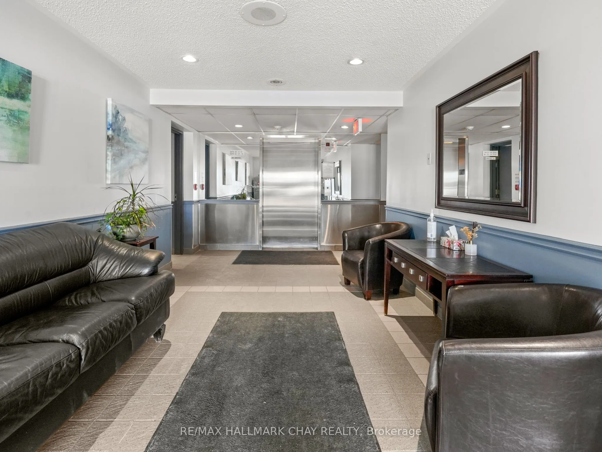 247 King Street N, #202
