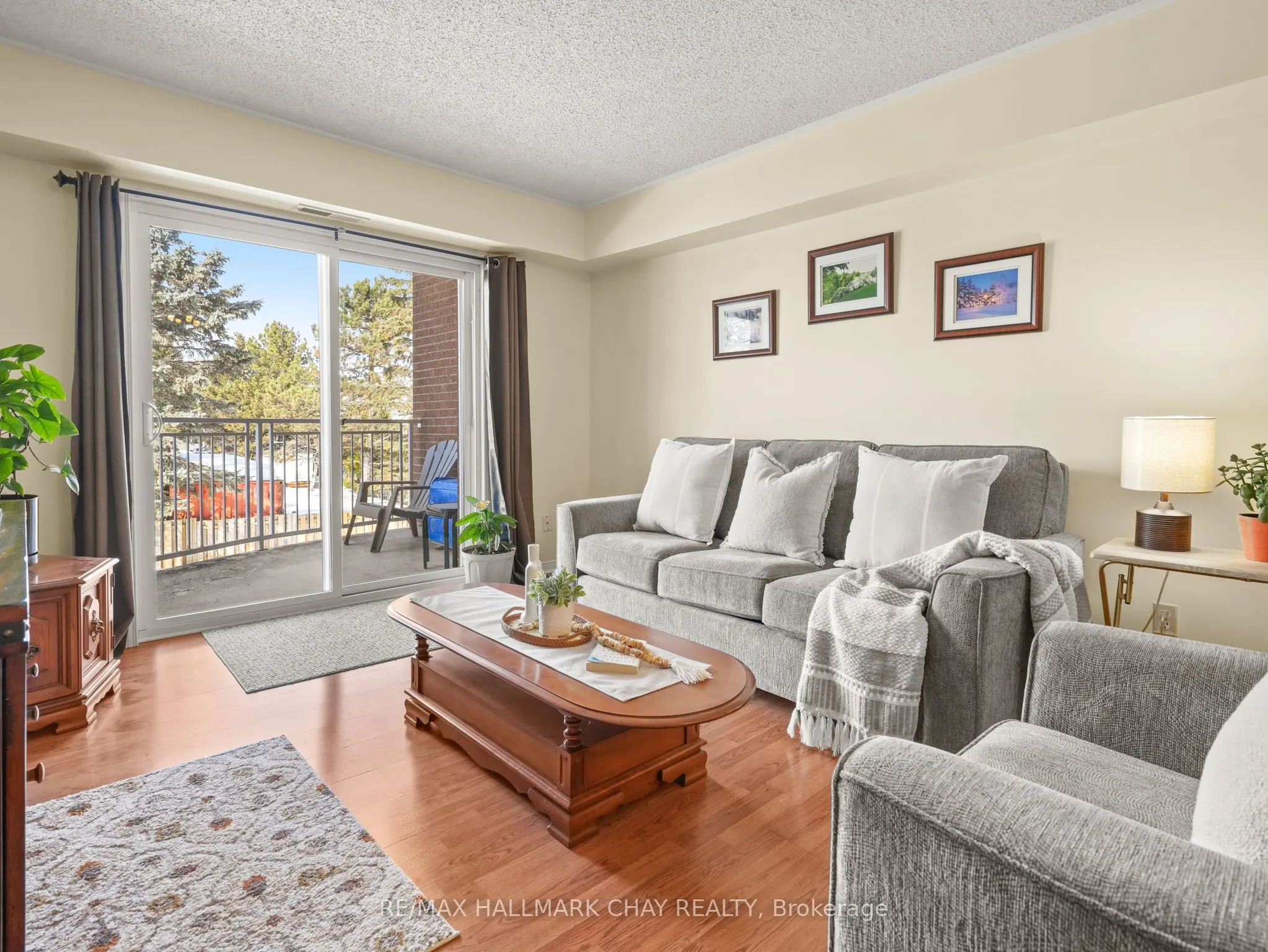 247 King Street N, #202