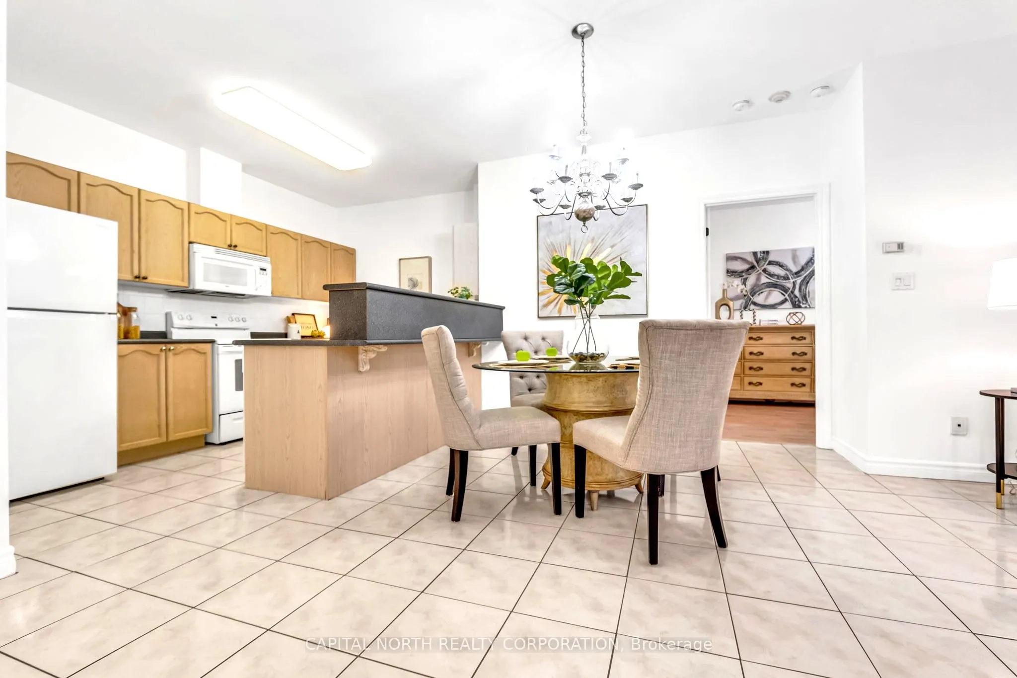 33 Wallace Street, #321