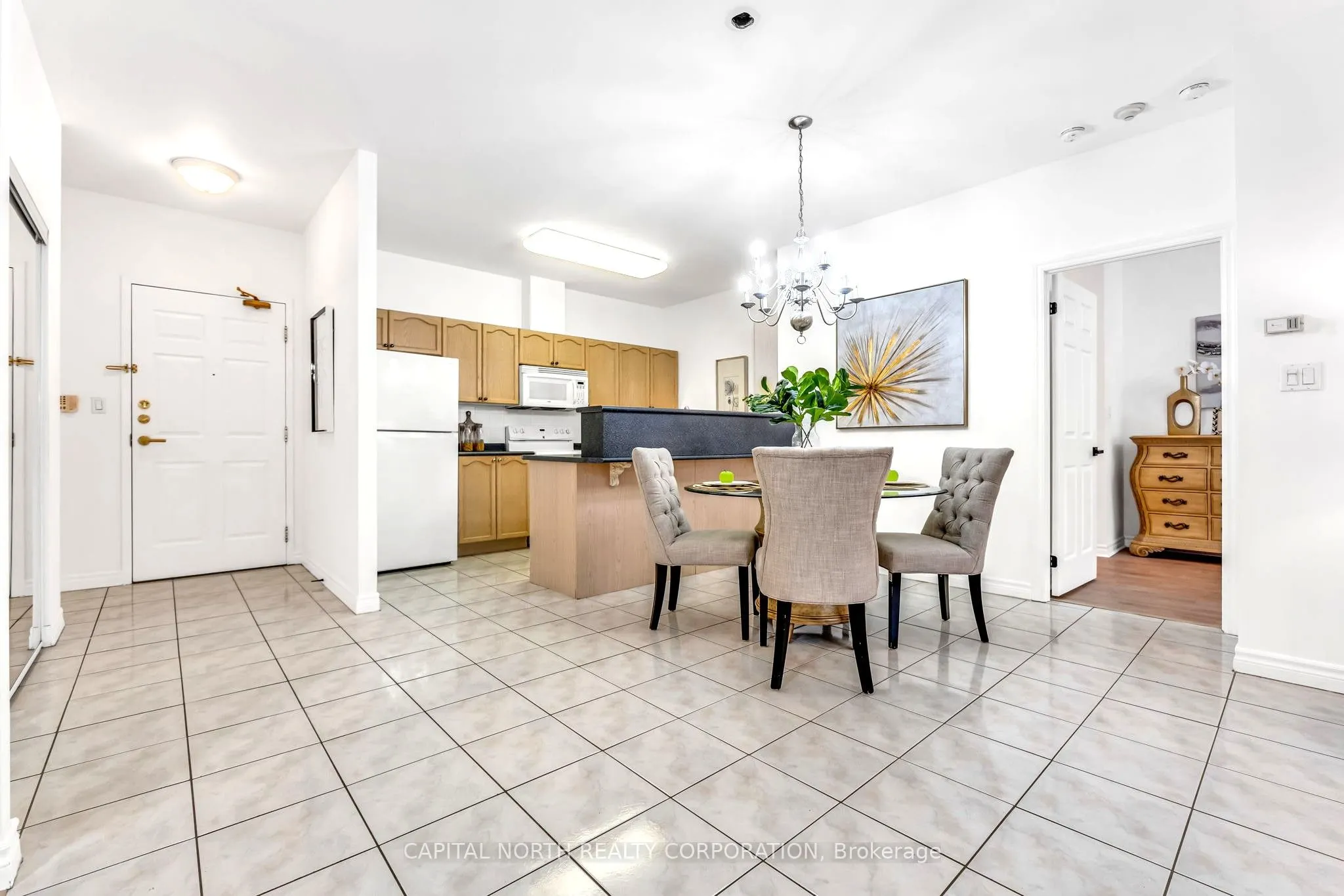 33 Wallace Street, #321
