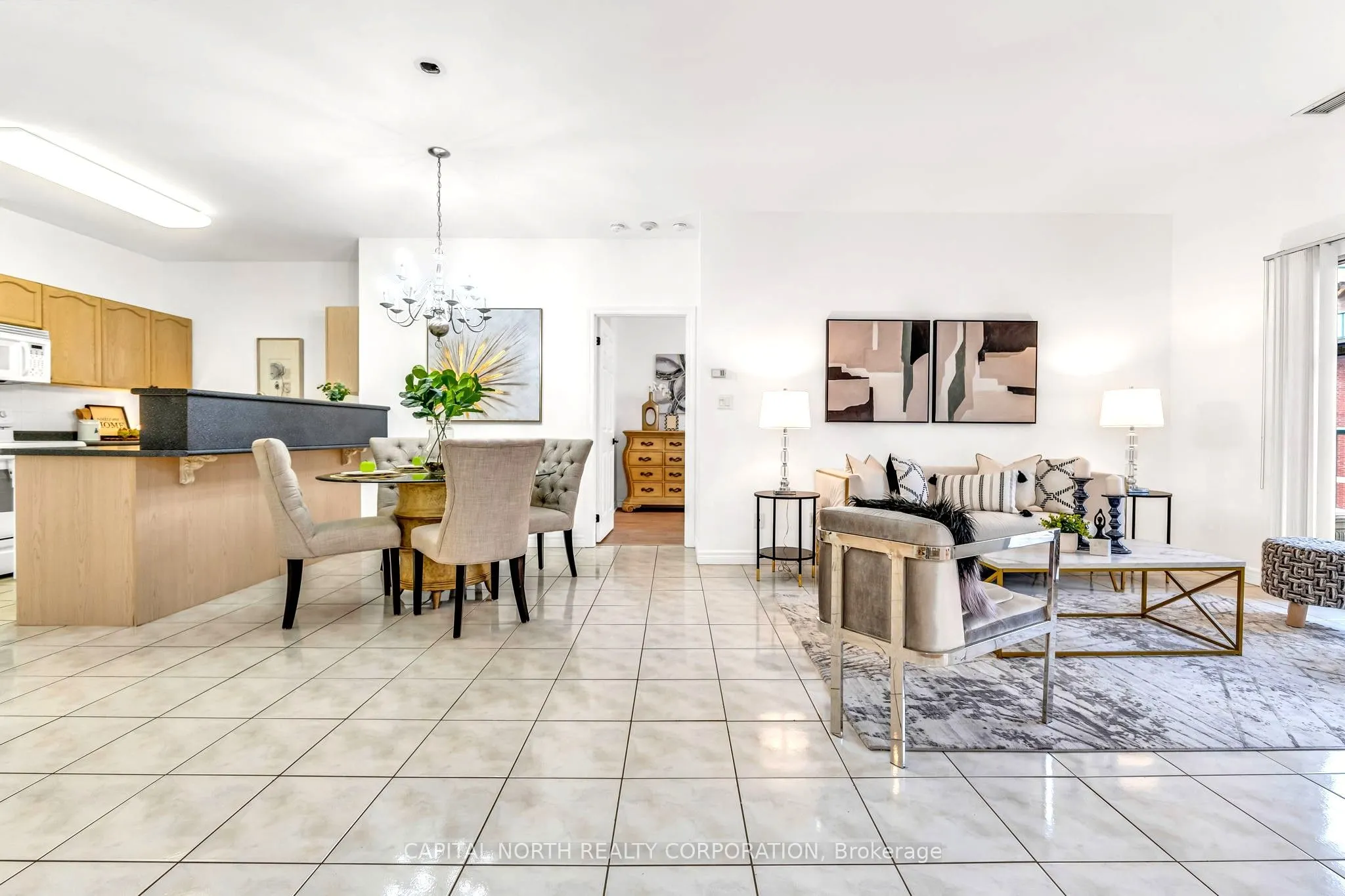 33 Wallace Street, #321