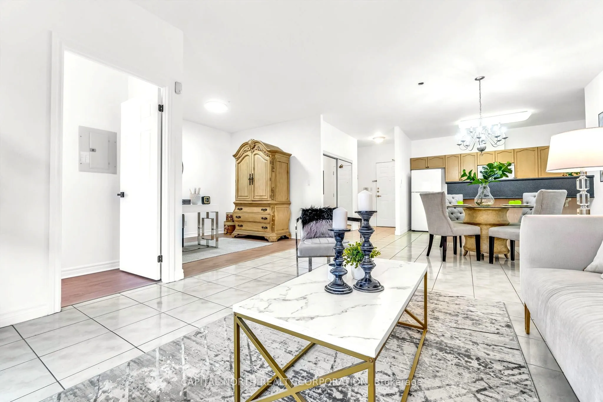 33 Wallace Street, #321