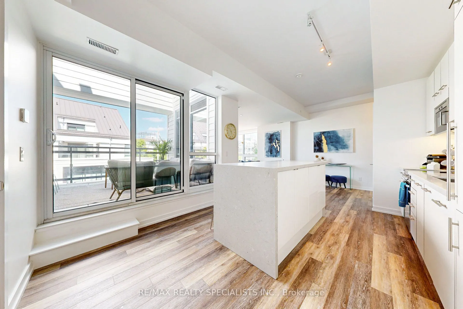 233 Broward Way, #10