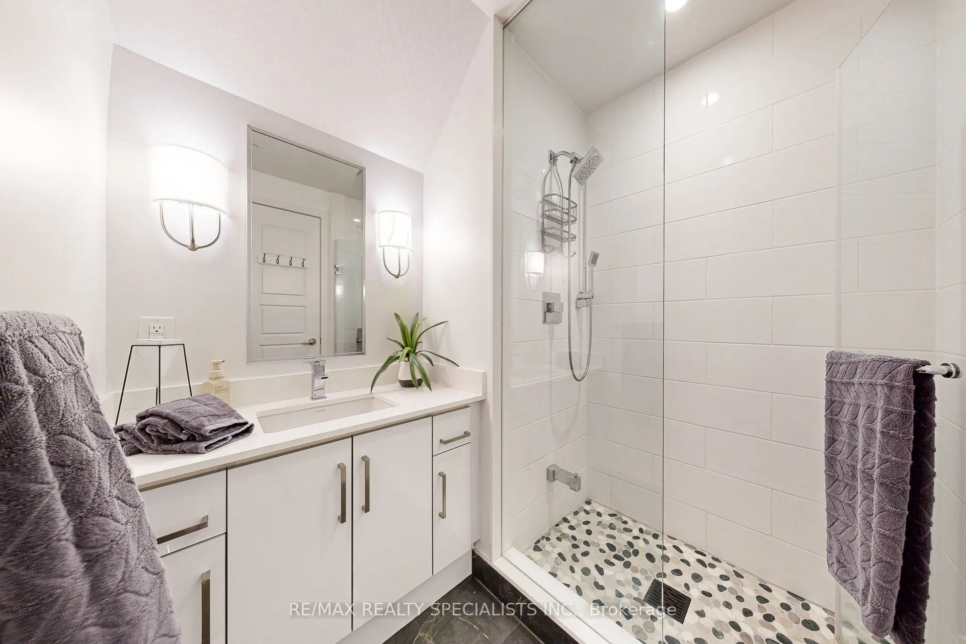 233 Broward Way, #10