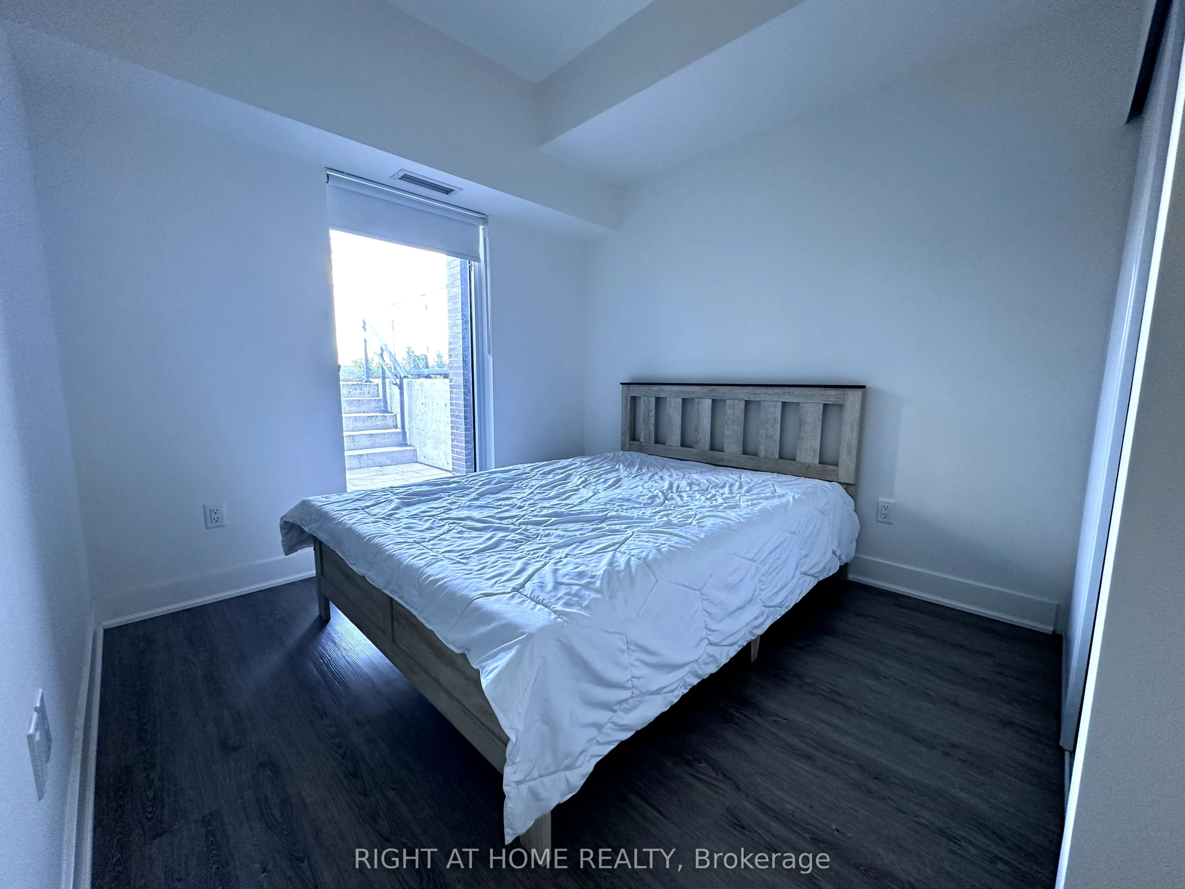 185 Deerfield Road, #015
