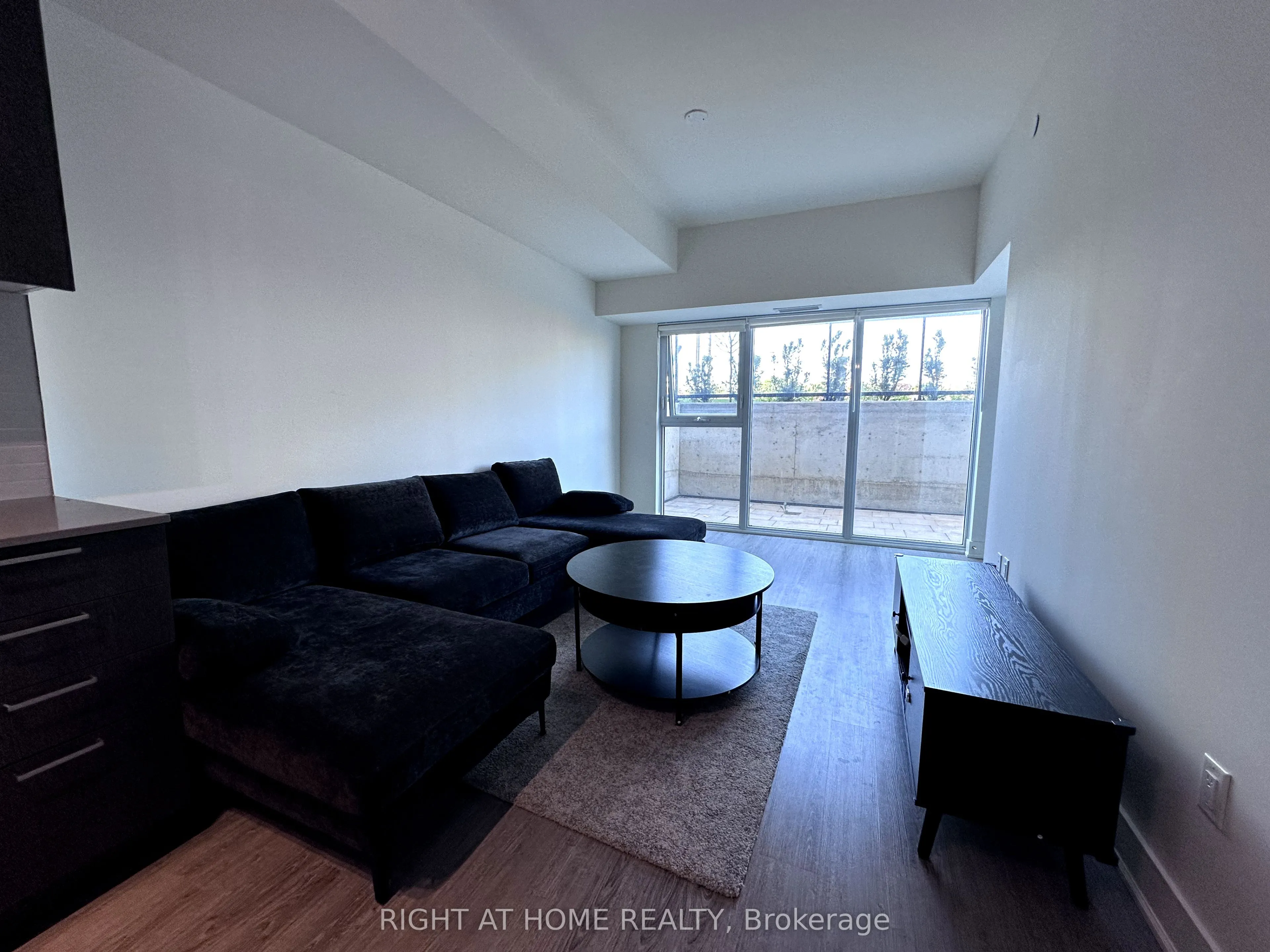 185 Deerfield Road, #015