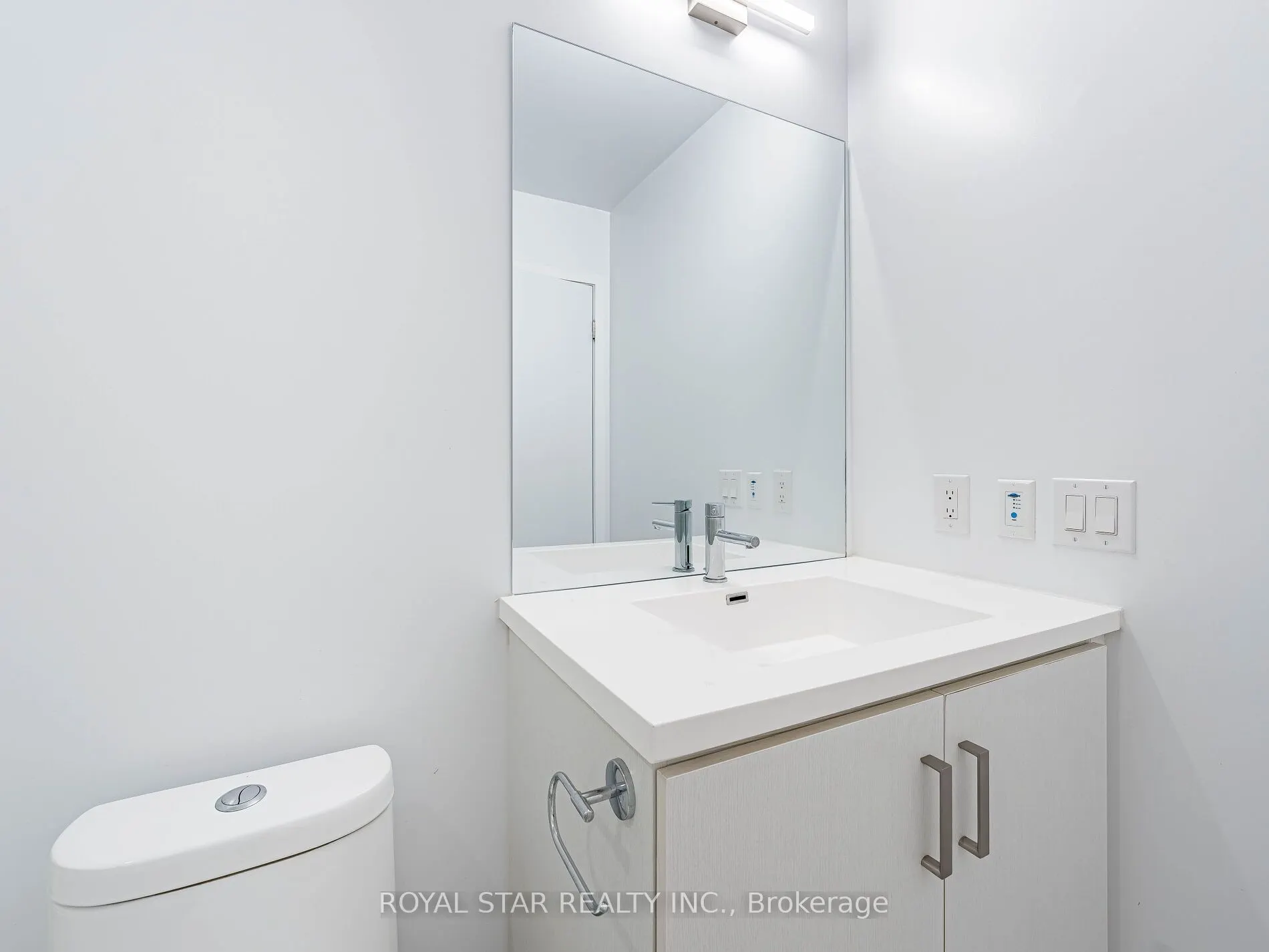 38 Honeycrisp Crescent, #1120