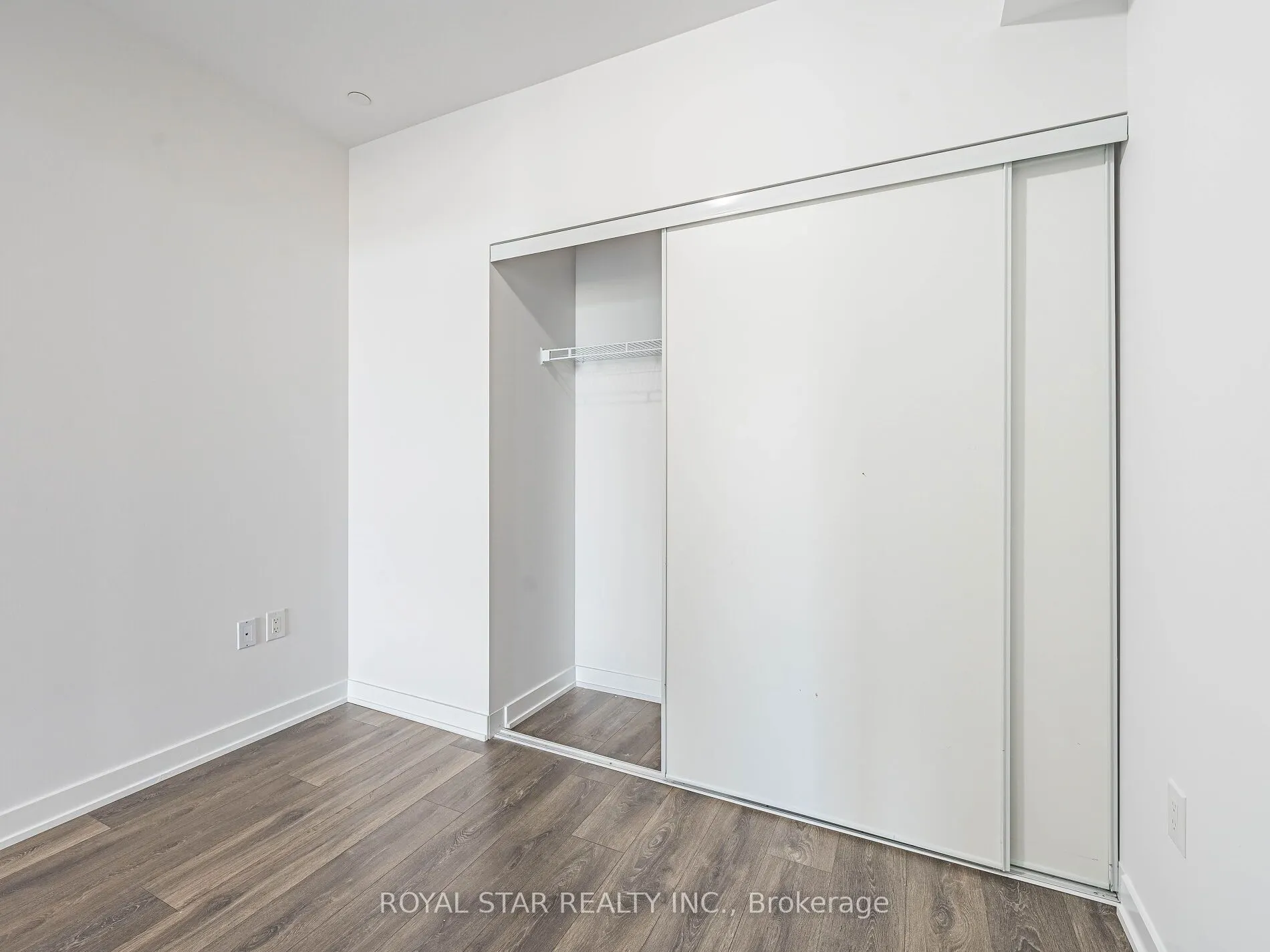 38 Honeycrisp Crescent, #1120