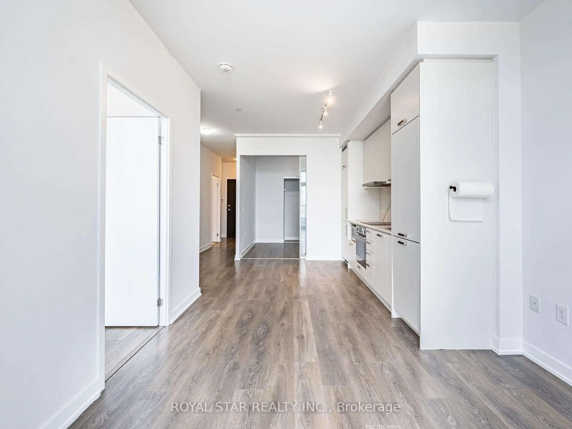 38 Honeycrisp Crescent, #1120