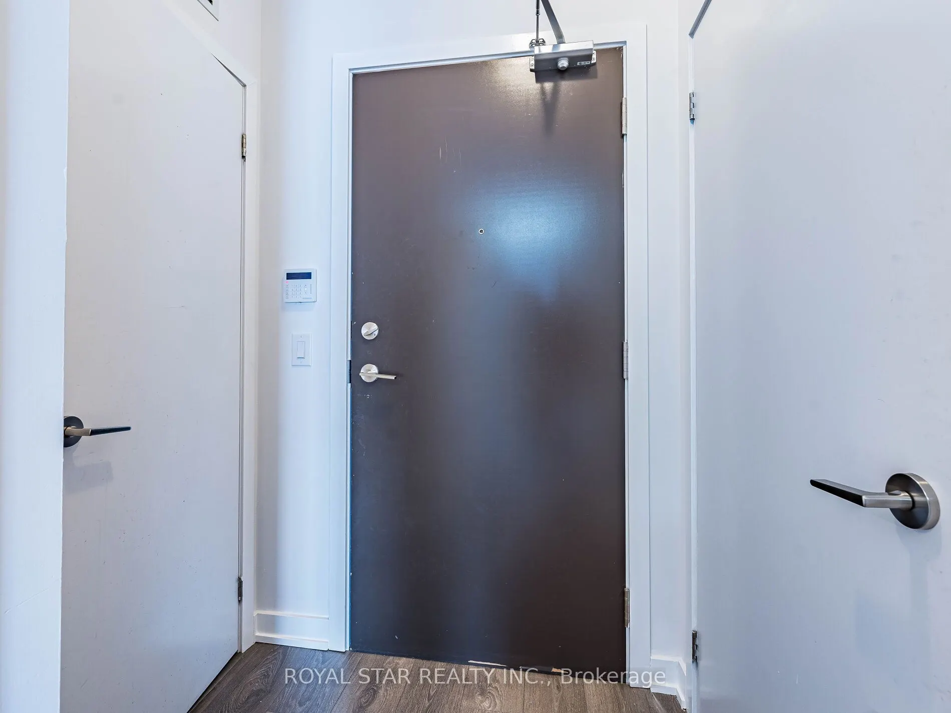 38 Honeycrisp Crescent, #1120