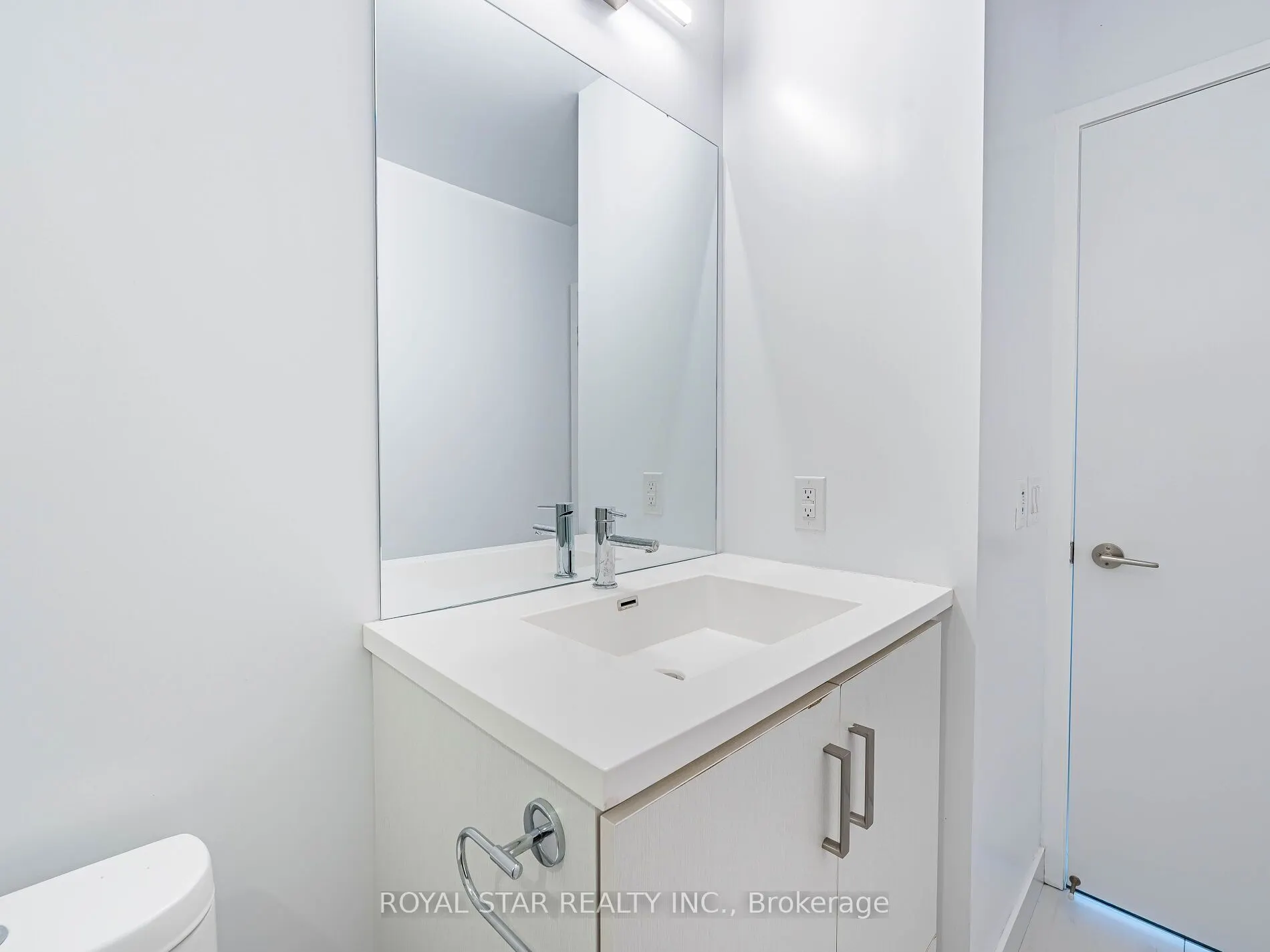 38 Honeycrisp Crescent, #1120
