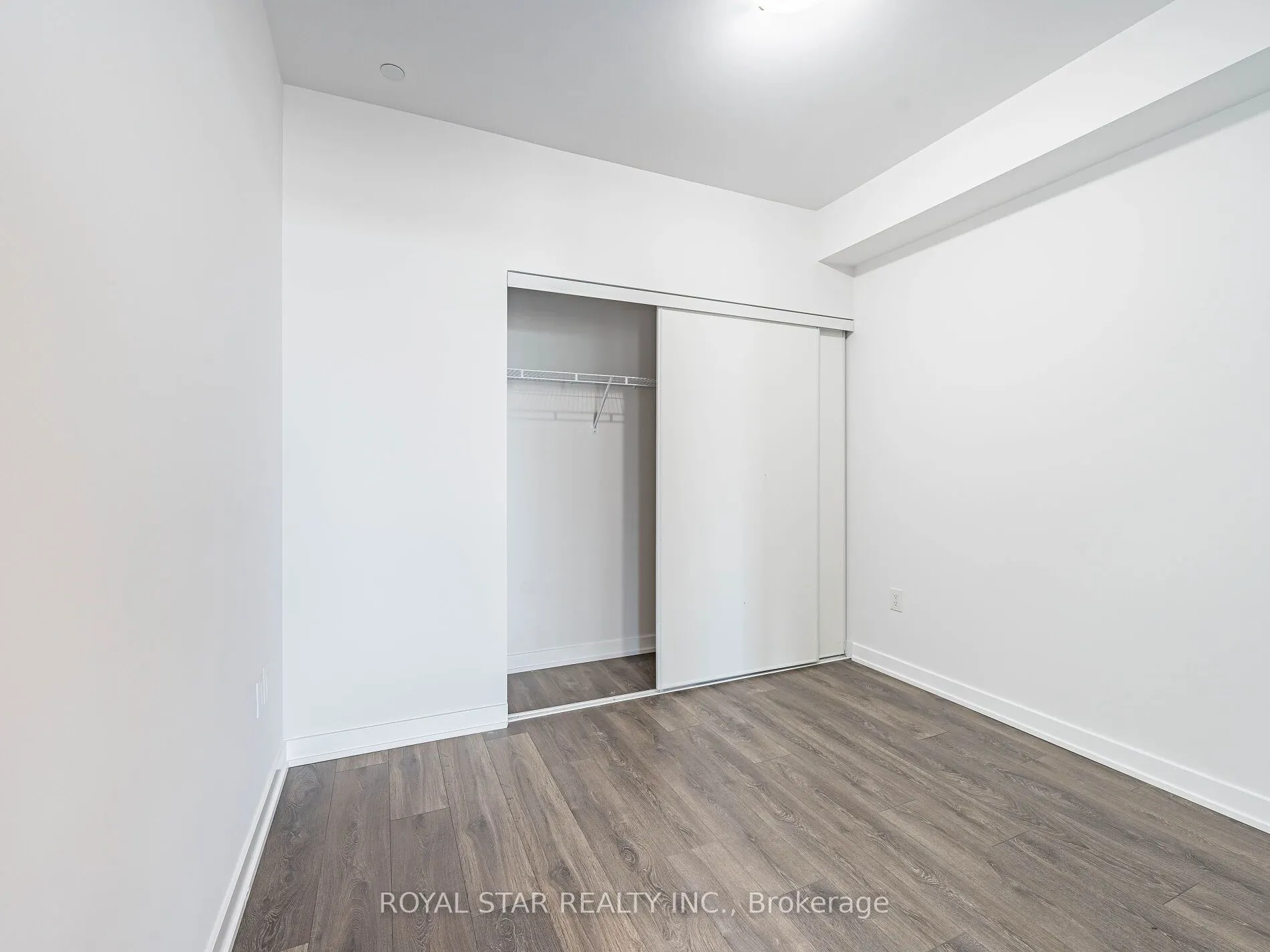 38 Honeycrisp Crescent, #1120