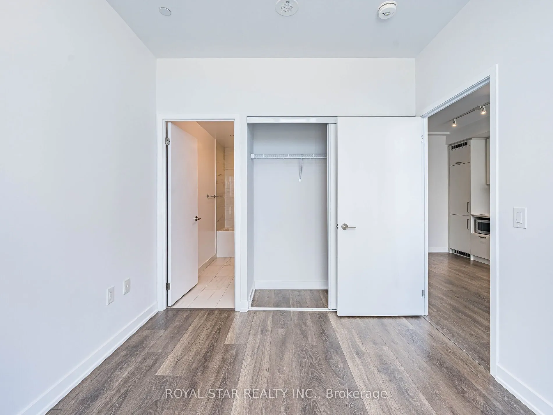 38 Honeycrisp Crescent, #1120