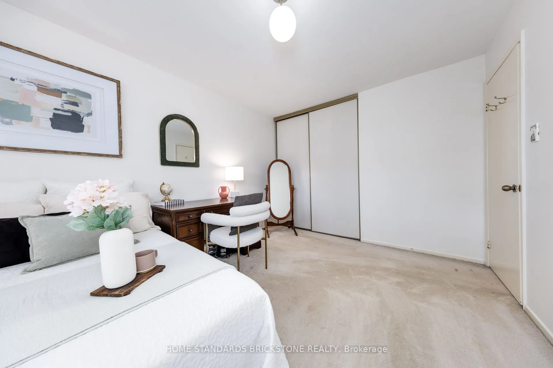 11 Reith Way, #405