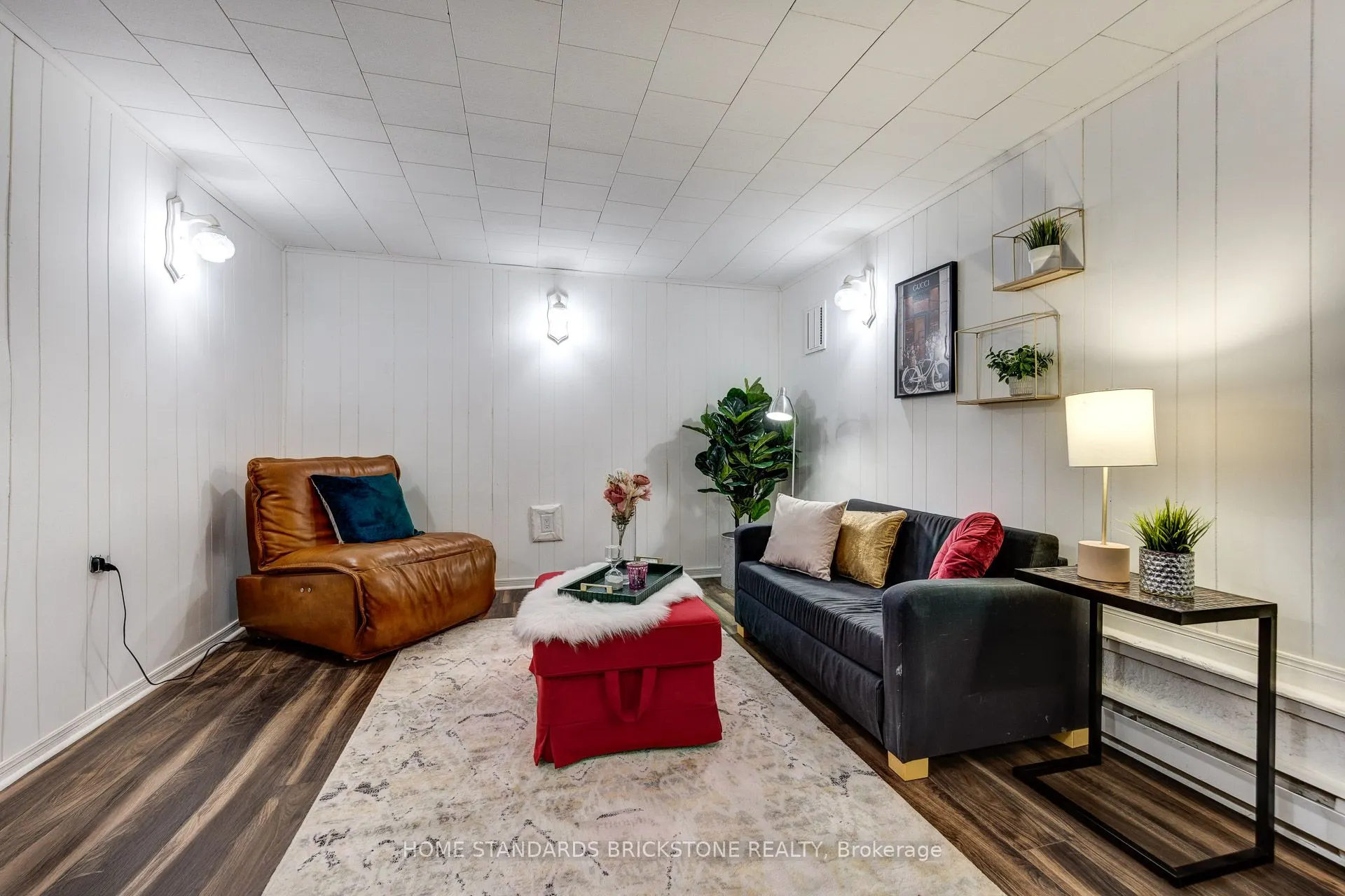 11 Reith Way, #405